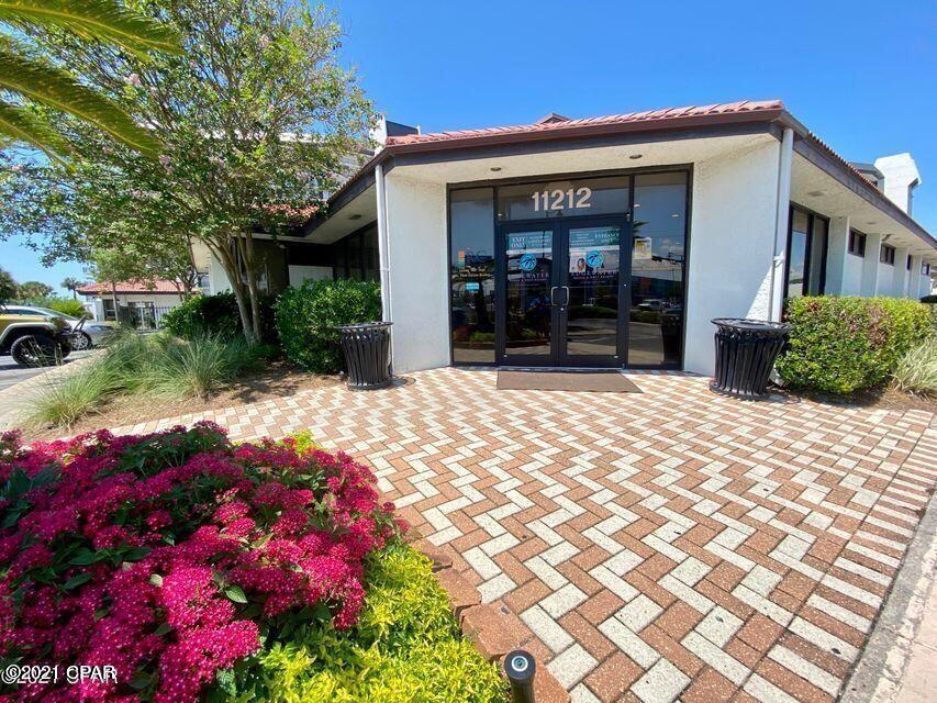 Forest Hills Tennis Villas - Residential