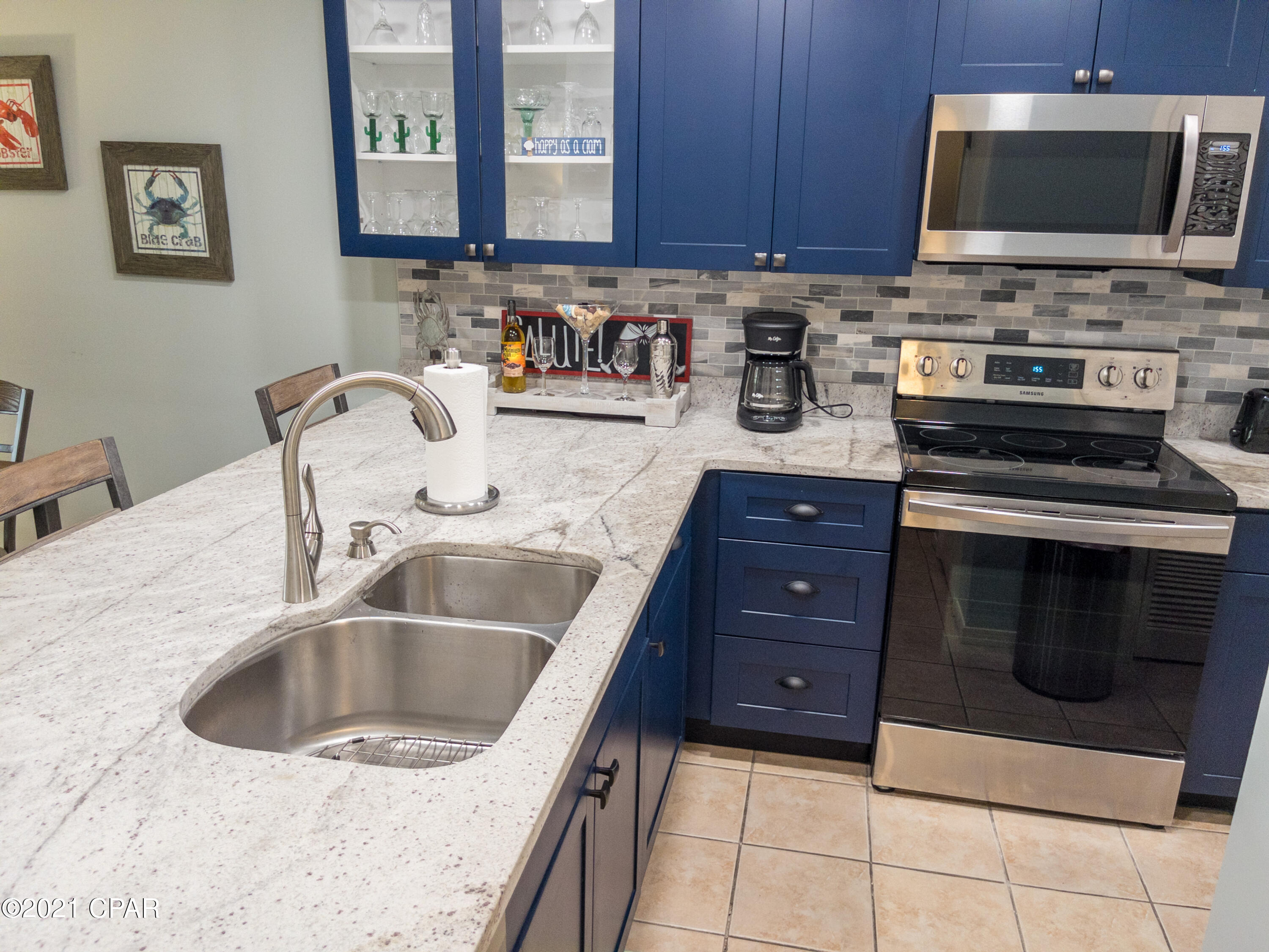 Forest Hills Tennis Villas - Residential