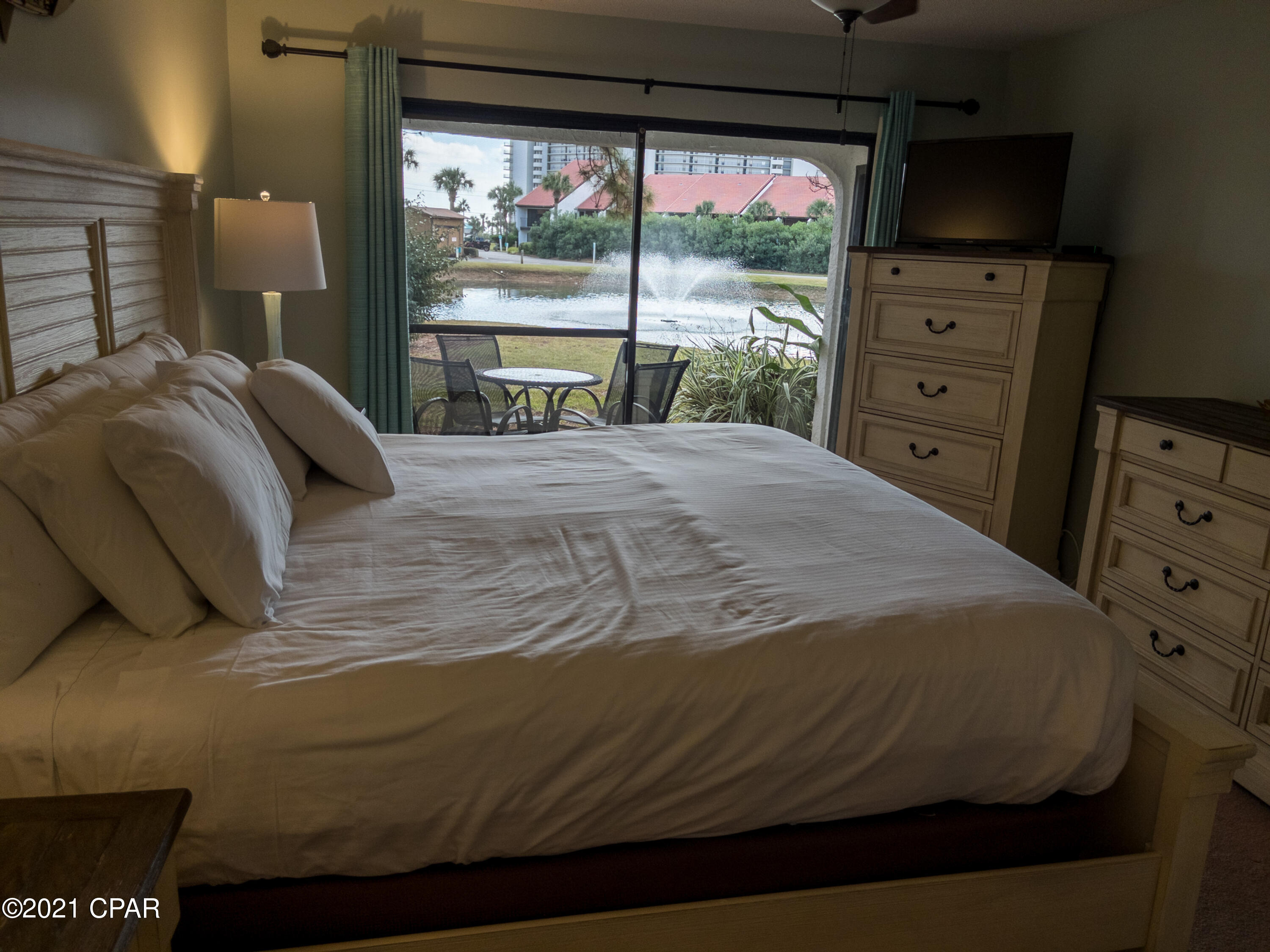 Forest Hills Tennis Villas - Residential