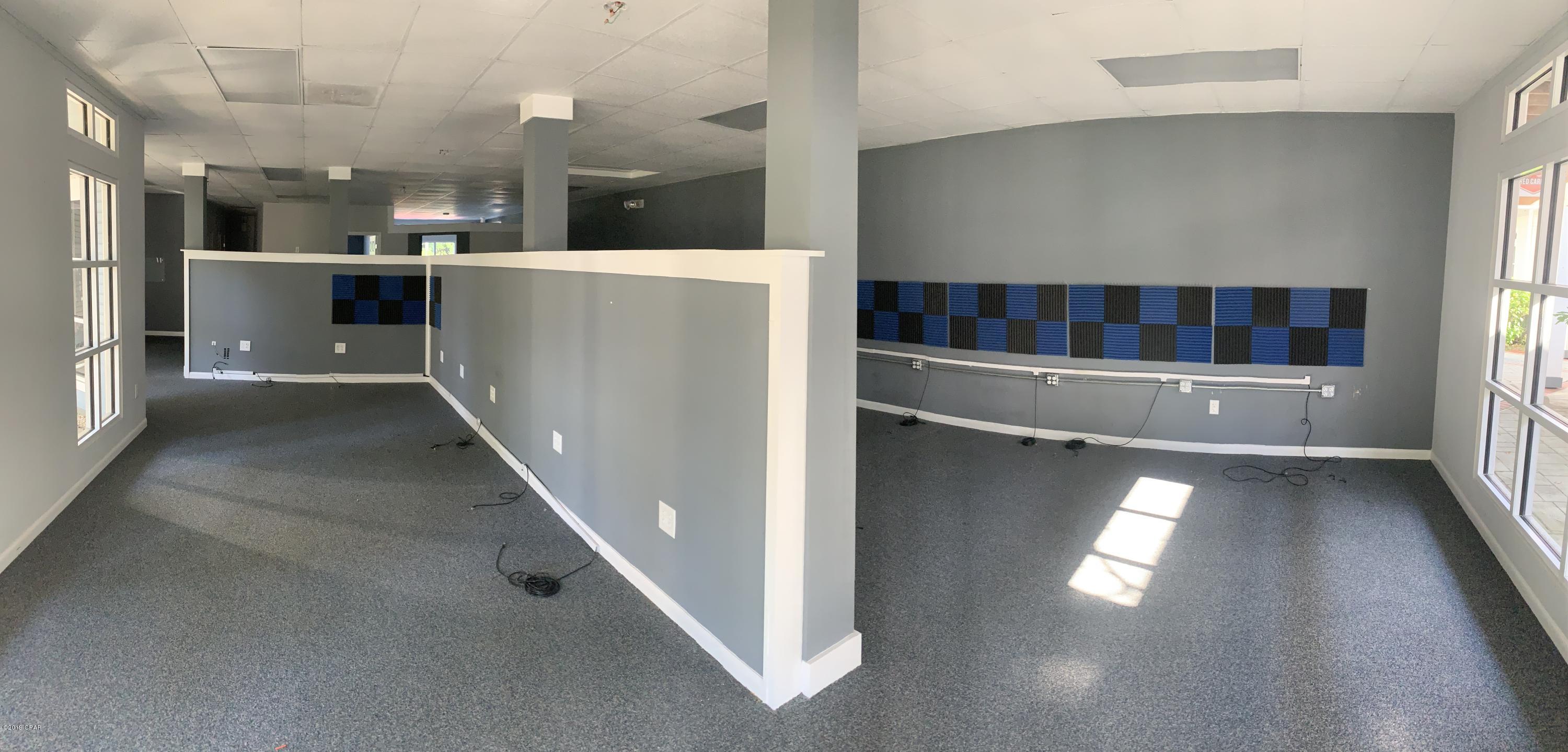 Promenade Shopping Mall - Commercial Lease