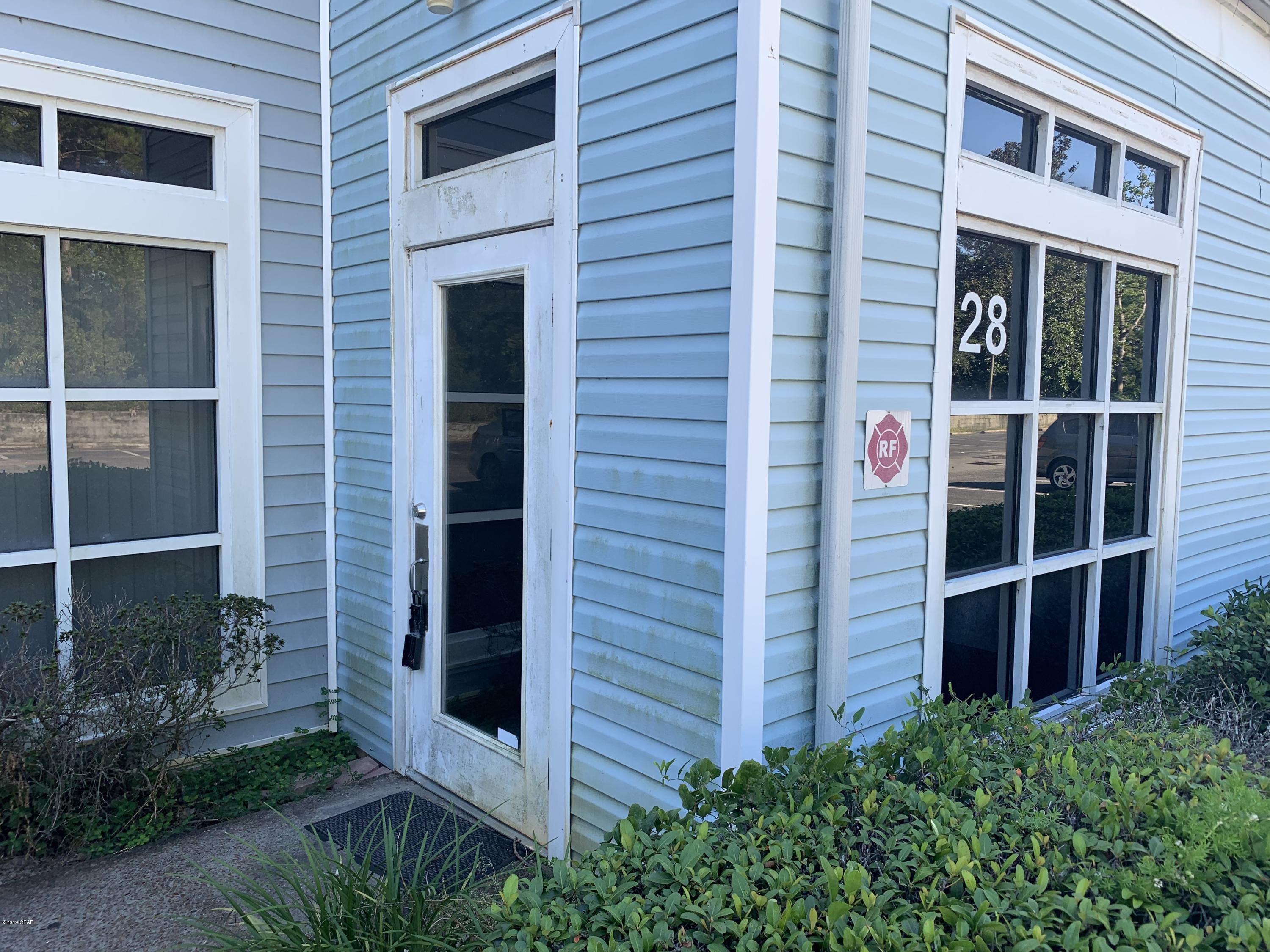 Promenade Shopping Mall - Commercial Lease