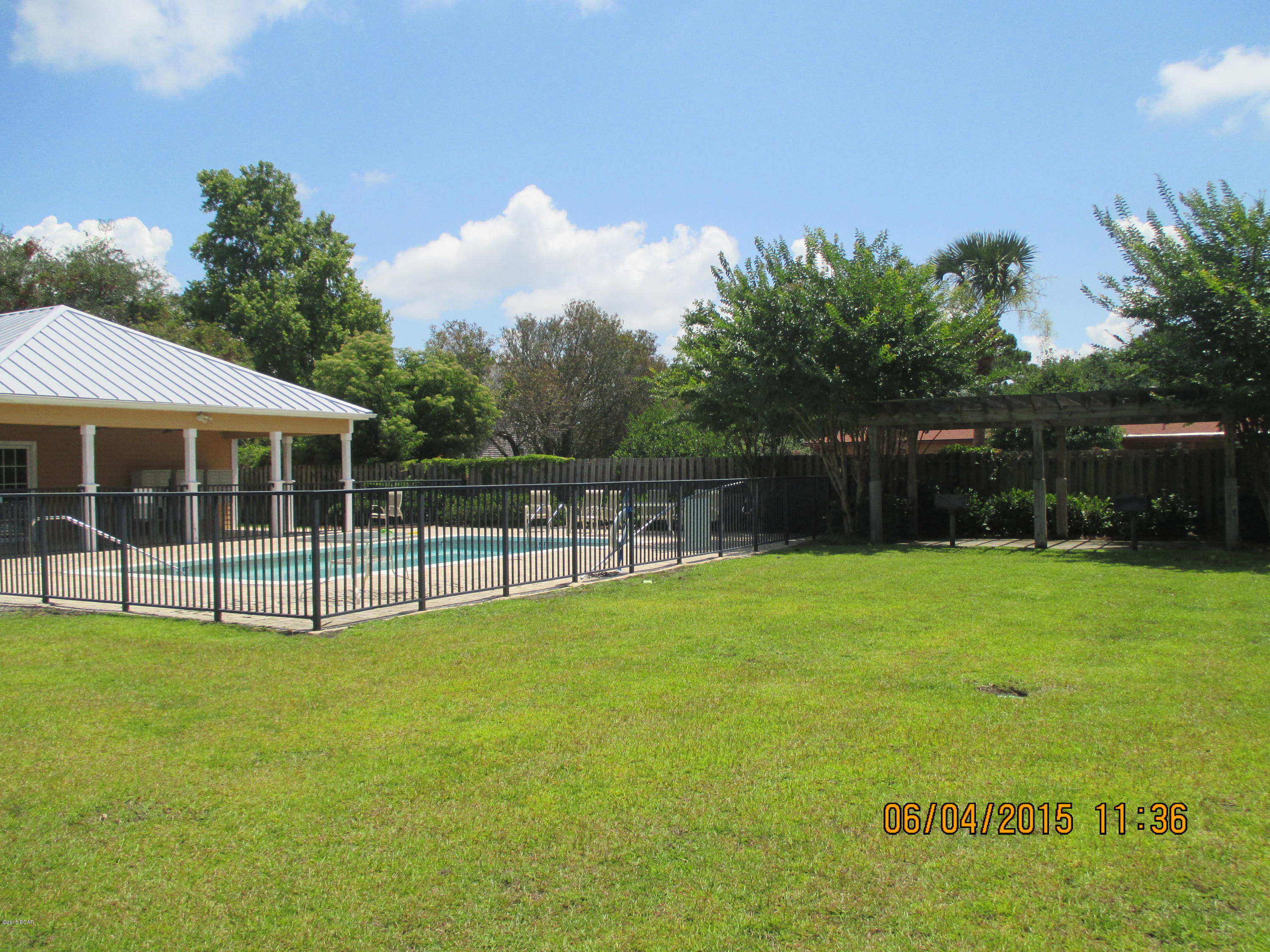 Hidden Lagoon - Residential