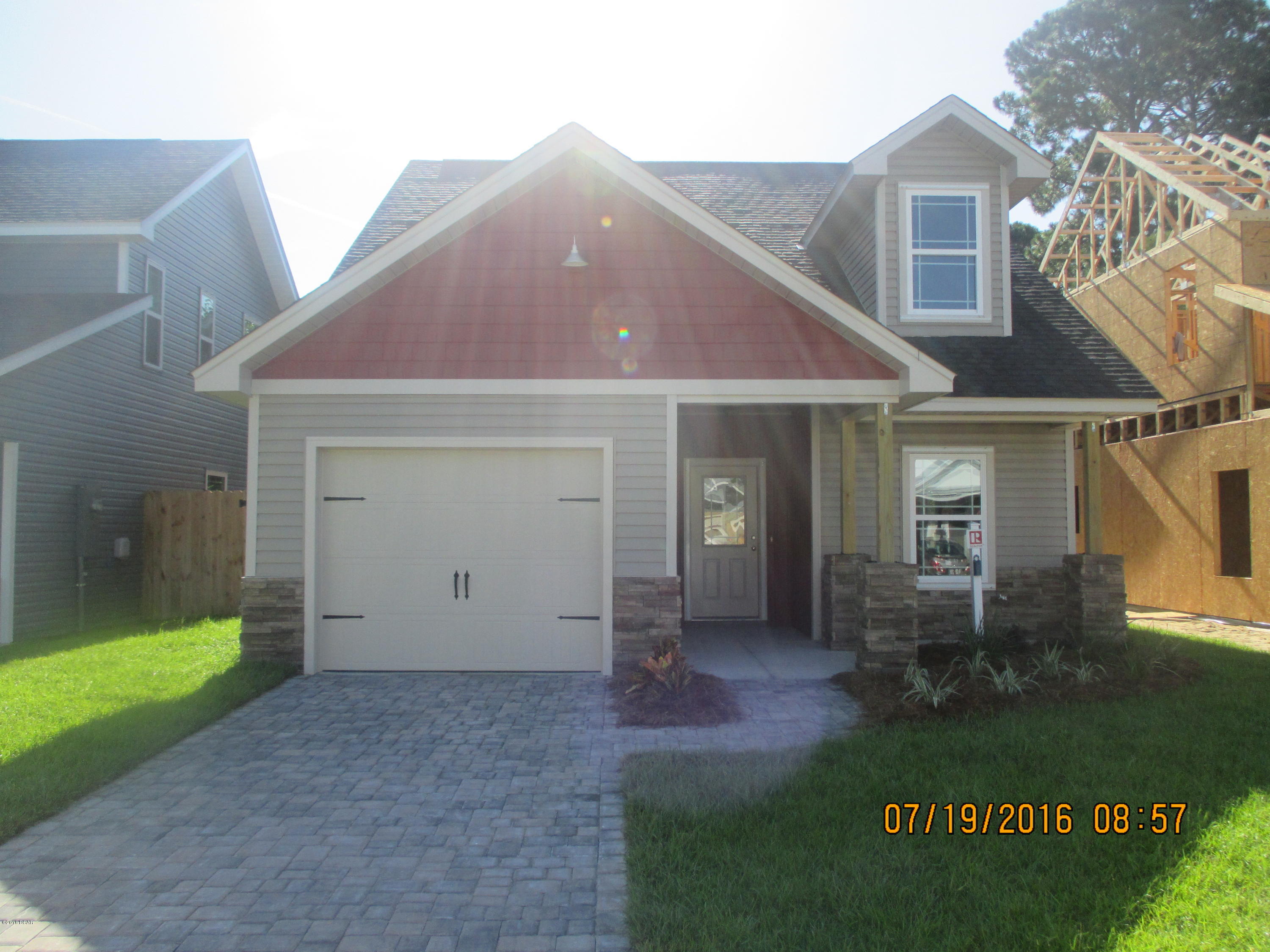 Hidden Lagoon - Residential