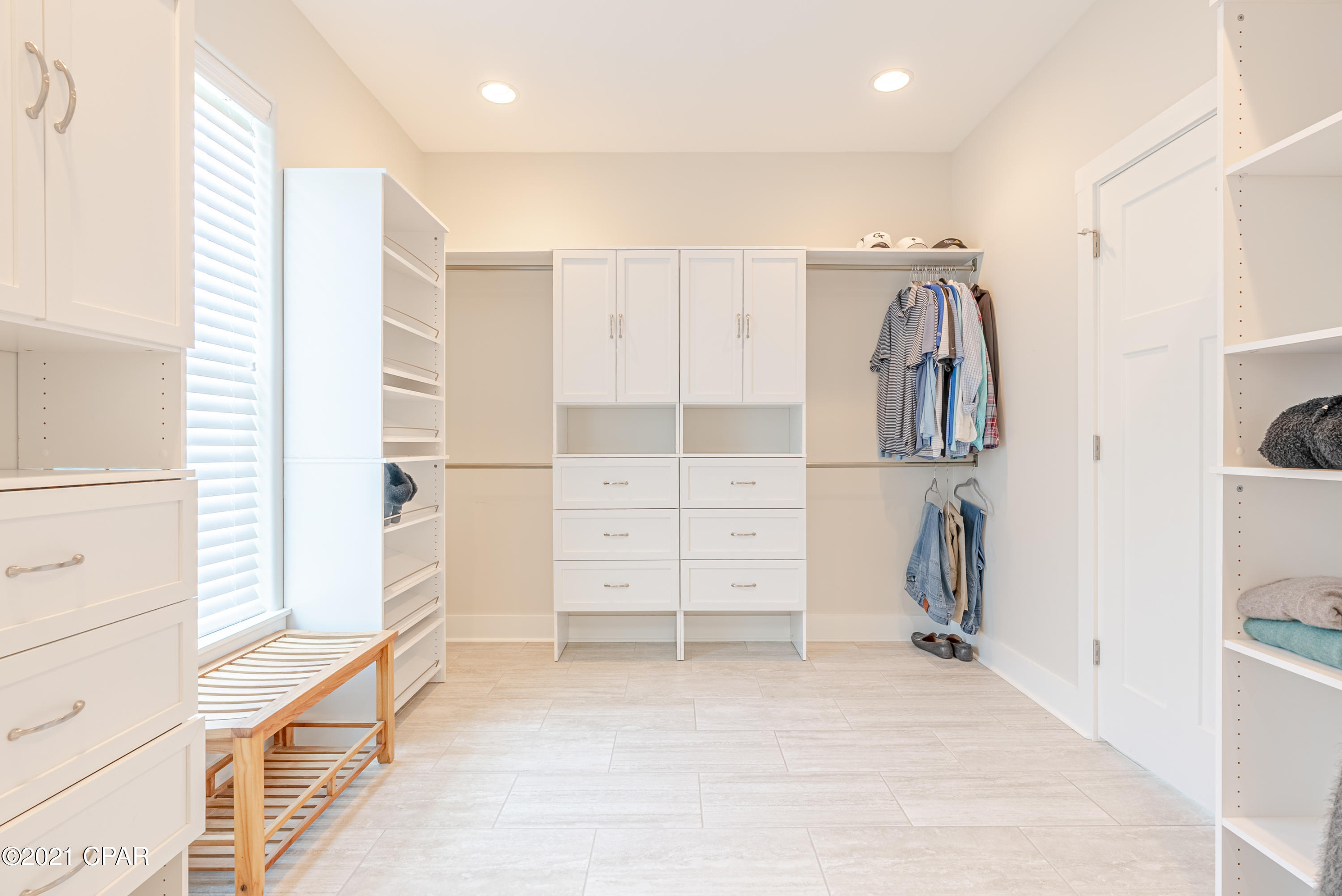 Laird Bayou - Residential