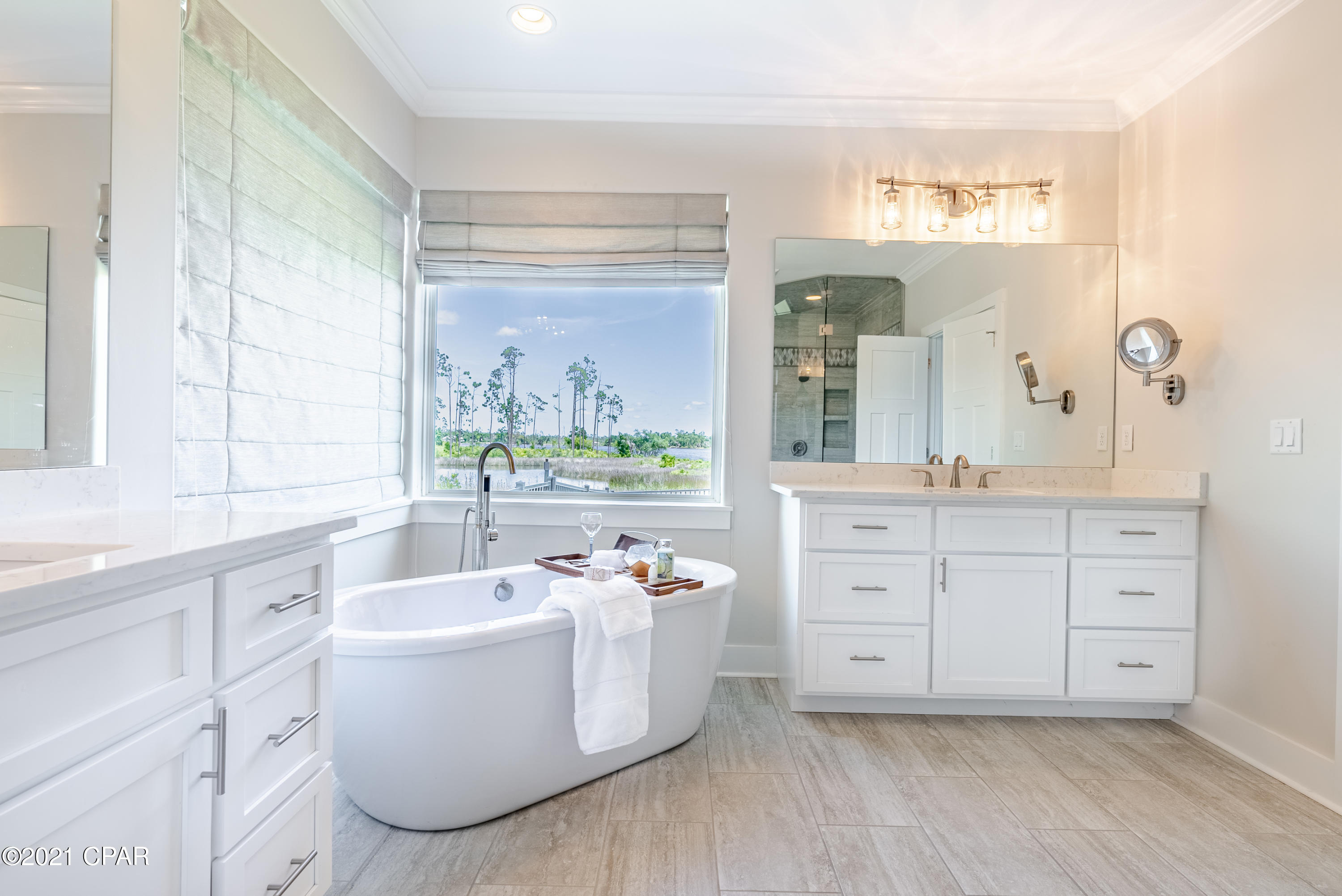 Laird Bayou - Residential