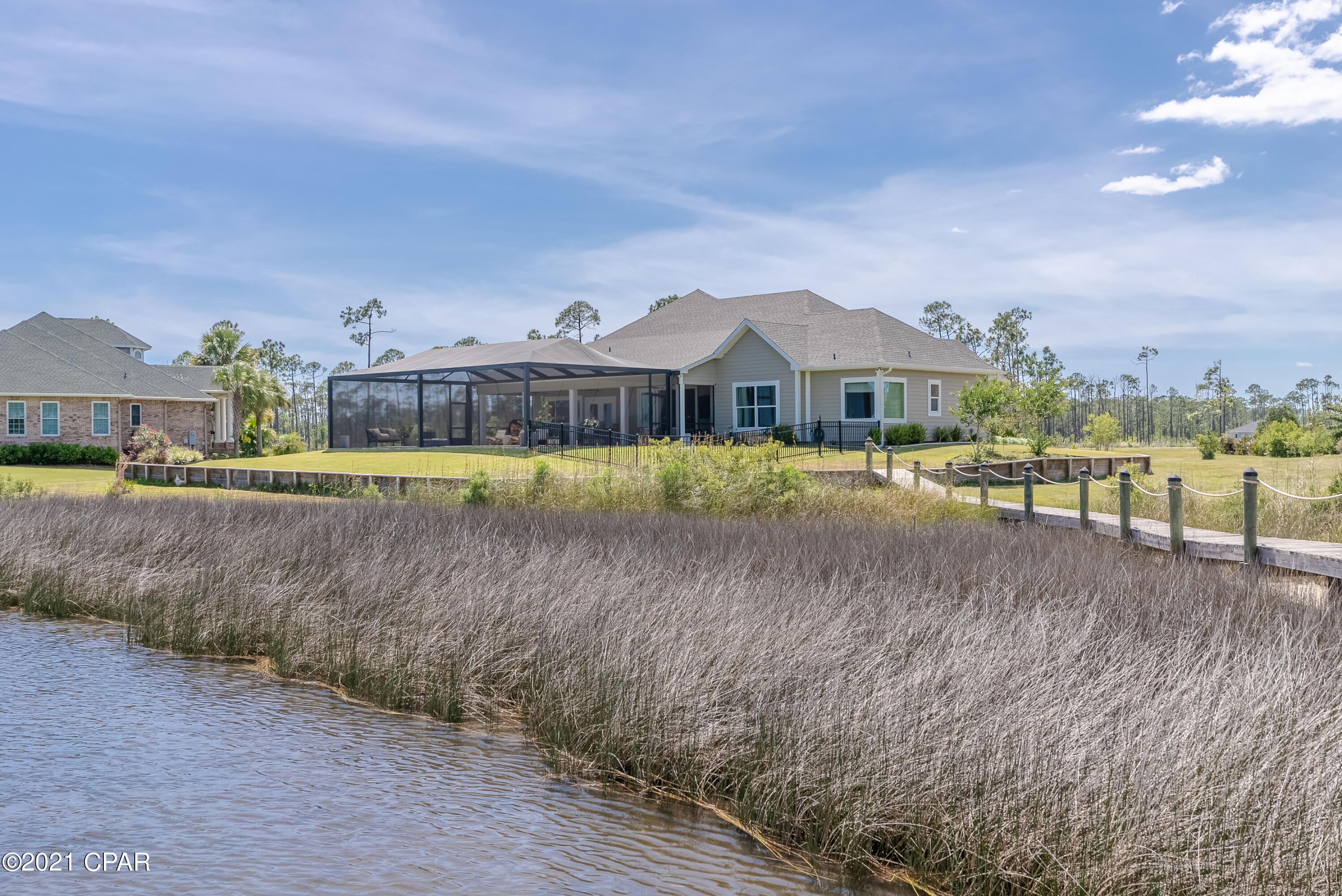 Laird Bayou - Residential