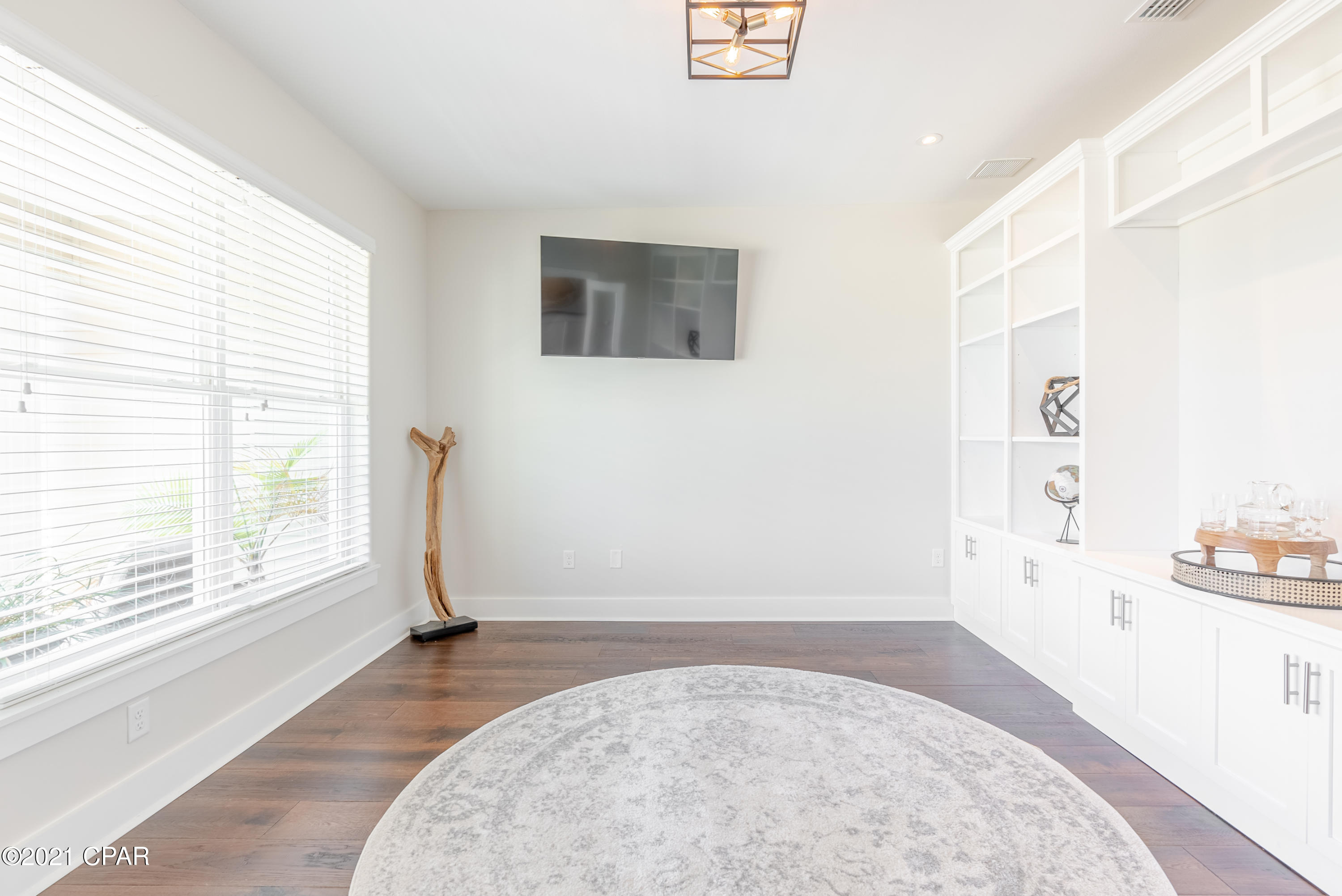 Laird Bayou - Residential