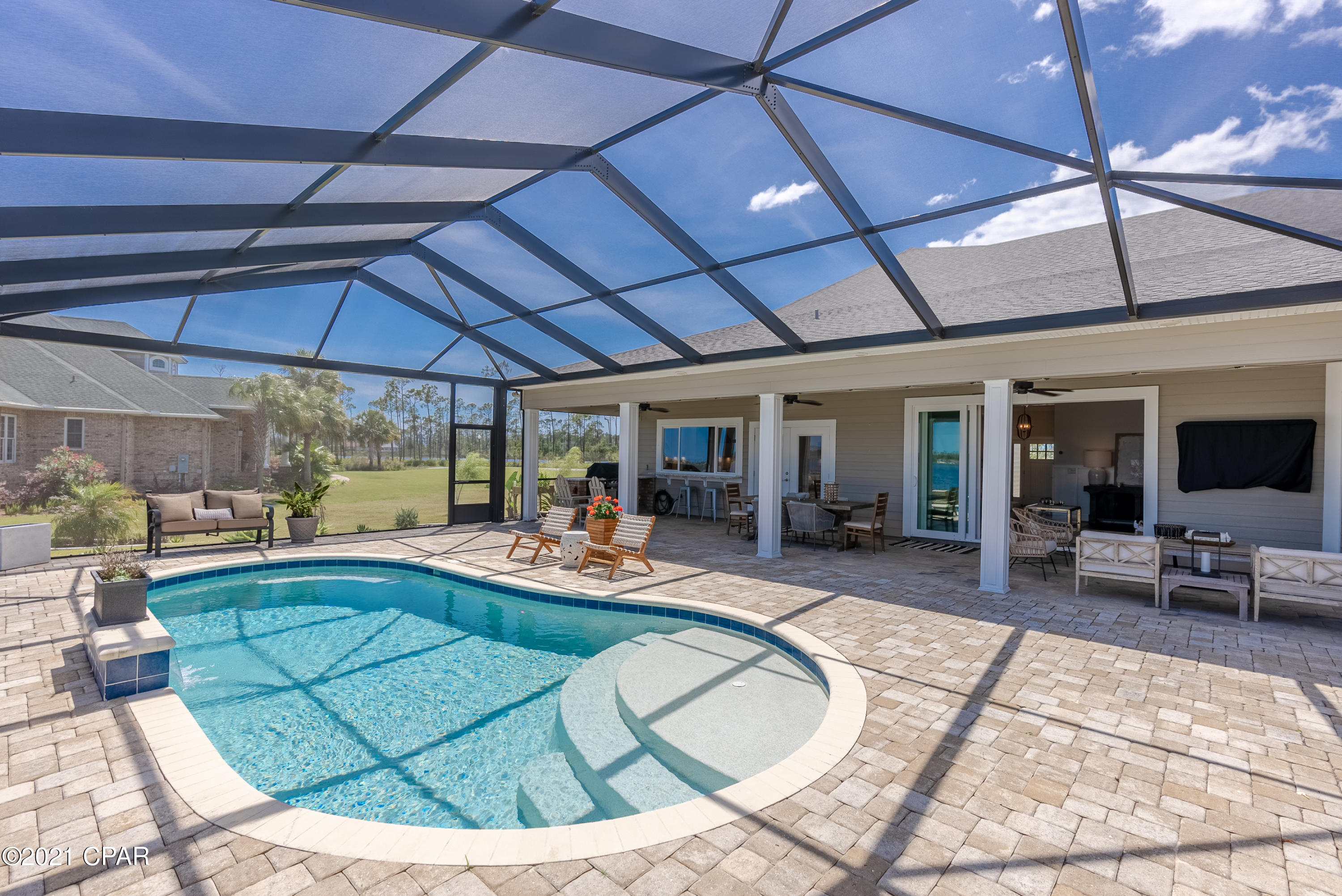 Laird Bayou - Residential