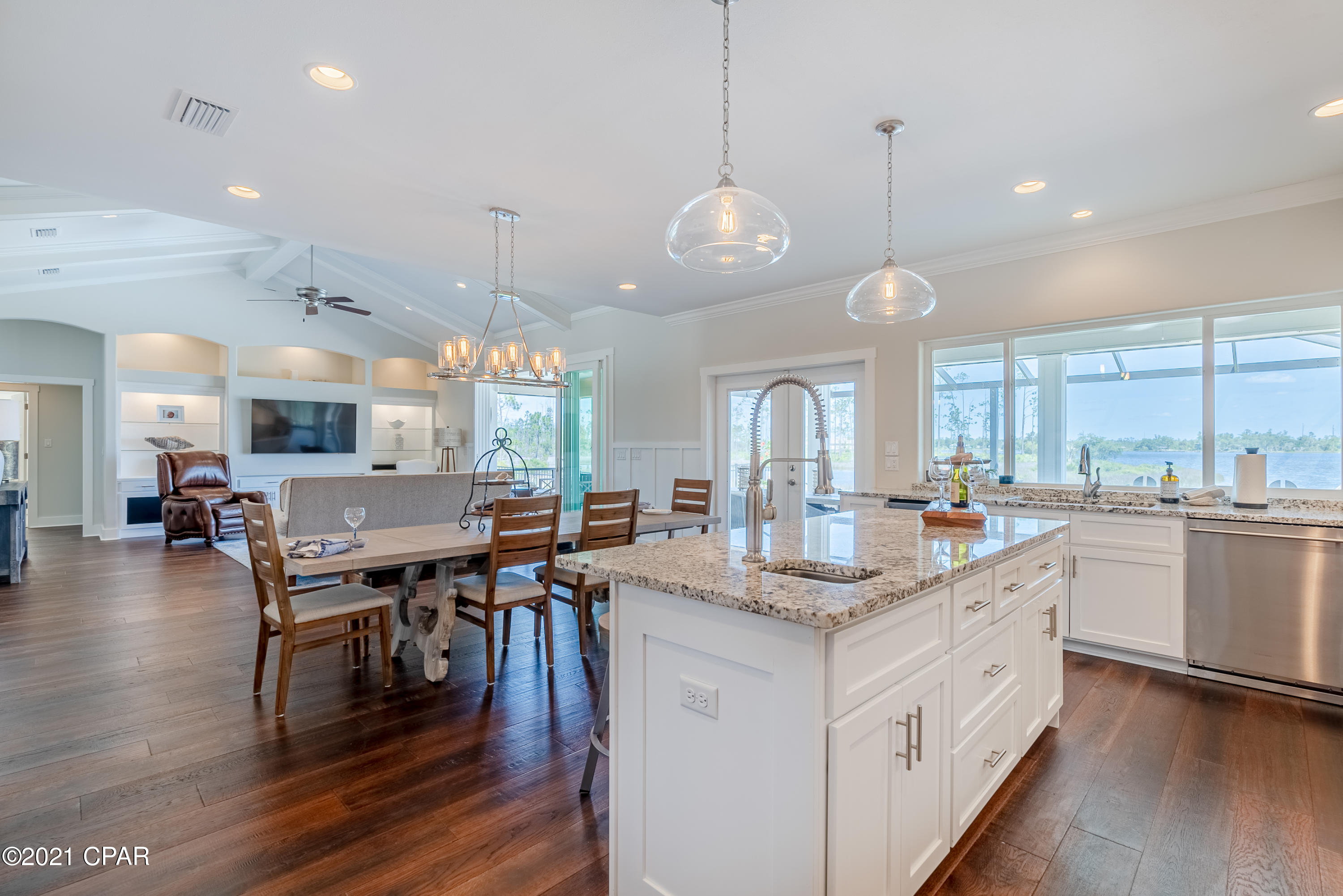 Laird Bayou - Residential