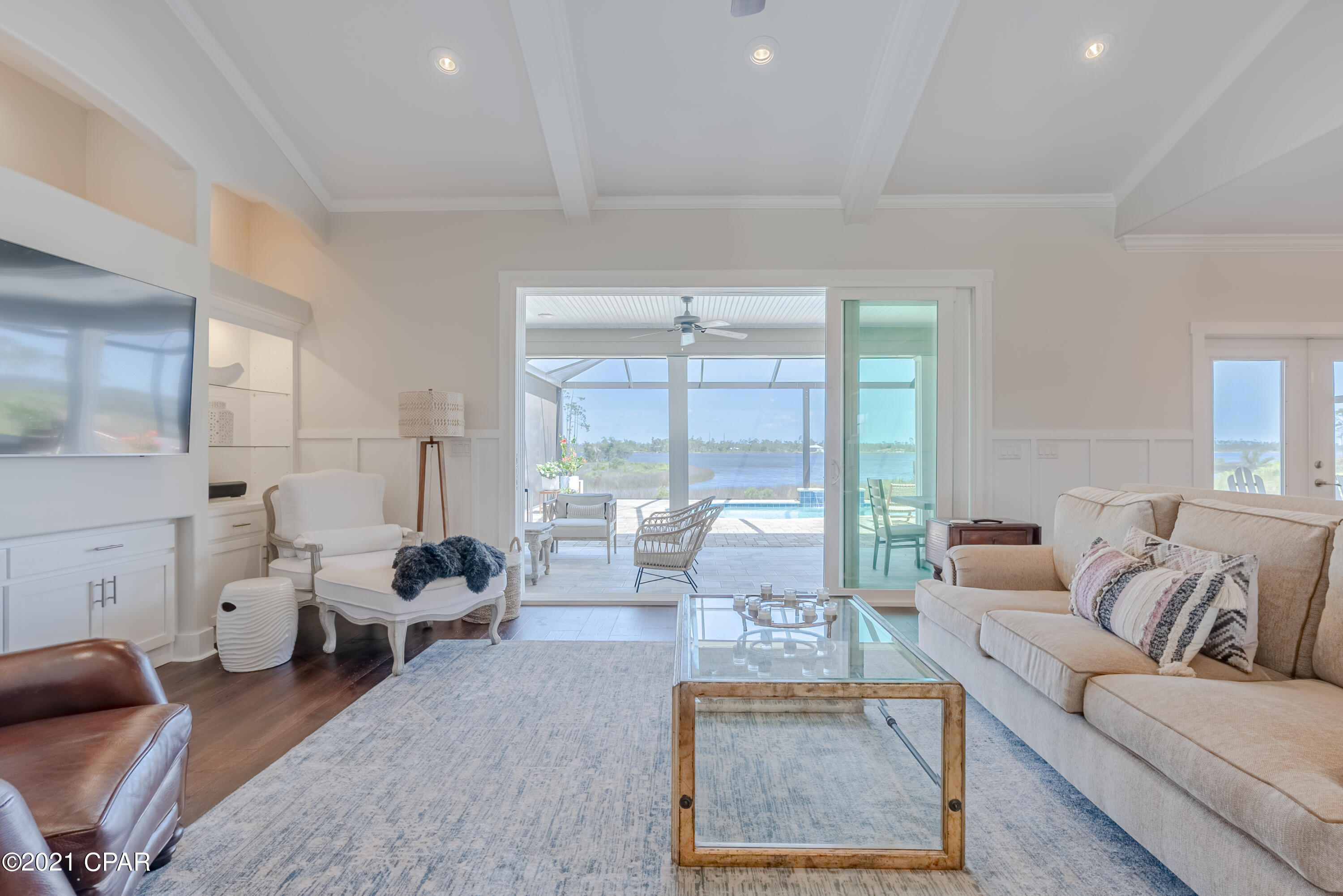 Laird Bayou - Residential