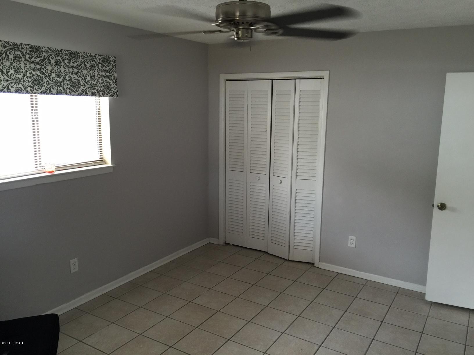 Holiday Beach Unit 13 - Residential Lease