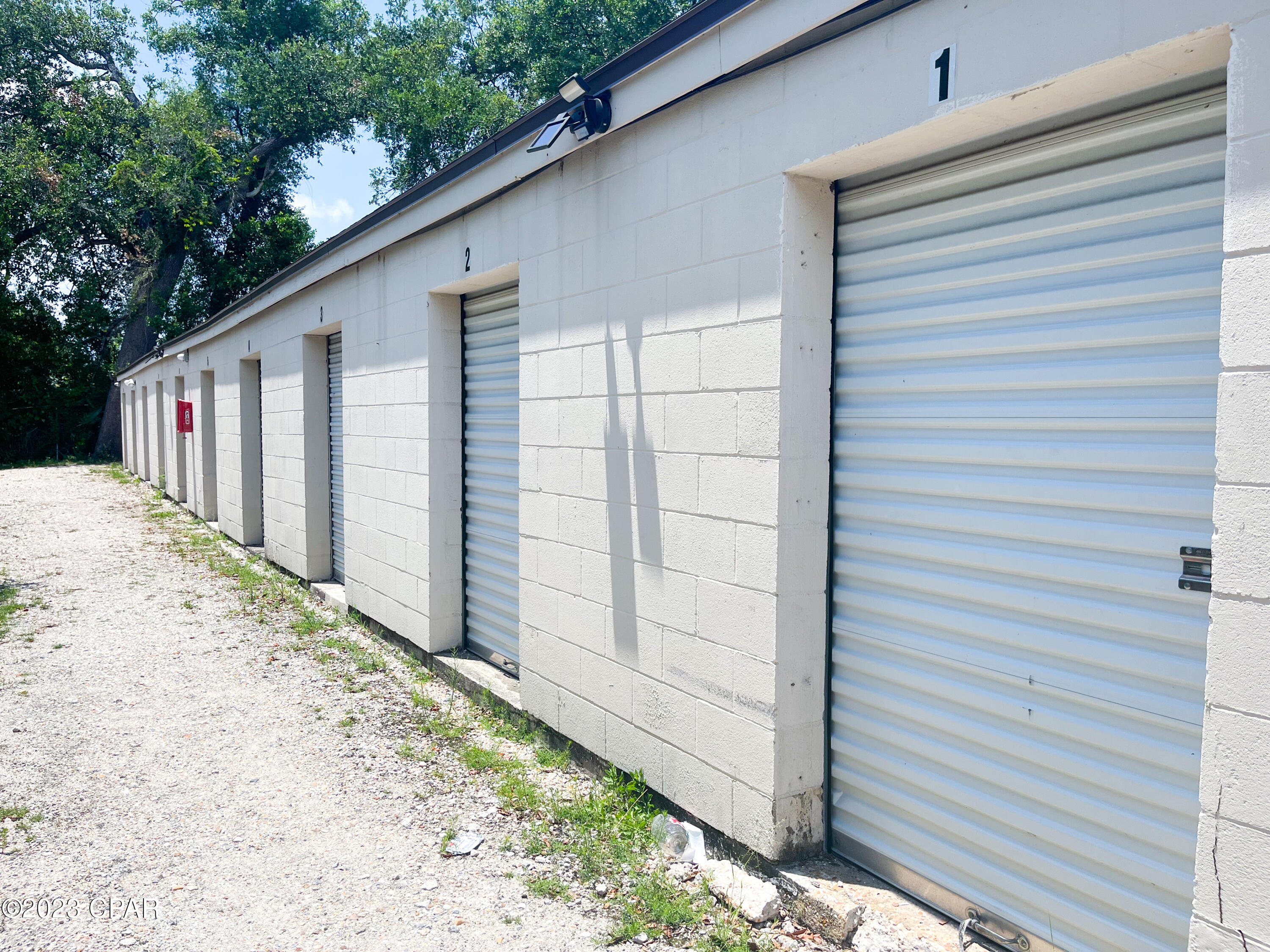 [No Recorded Subdiv] - Commercial Sale