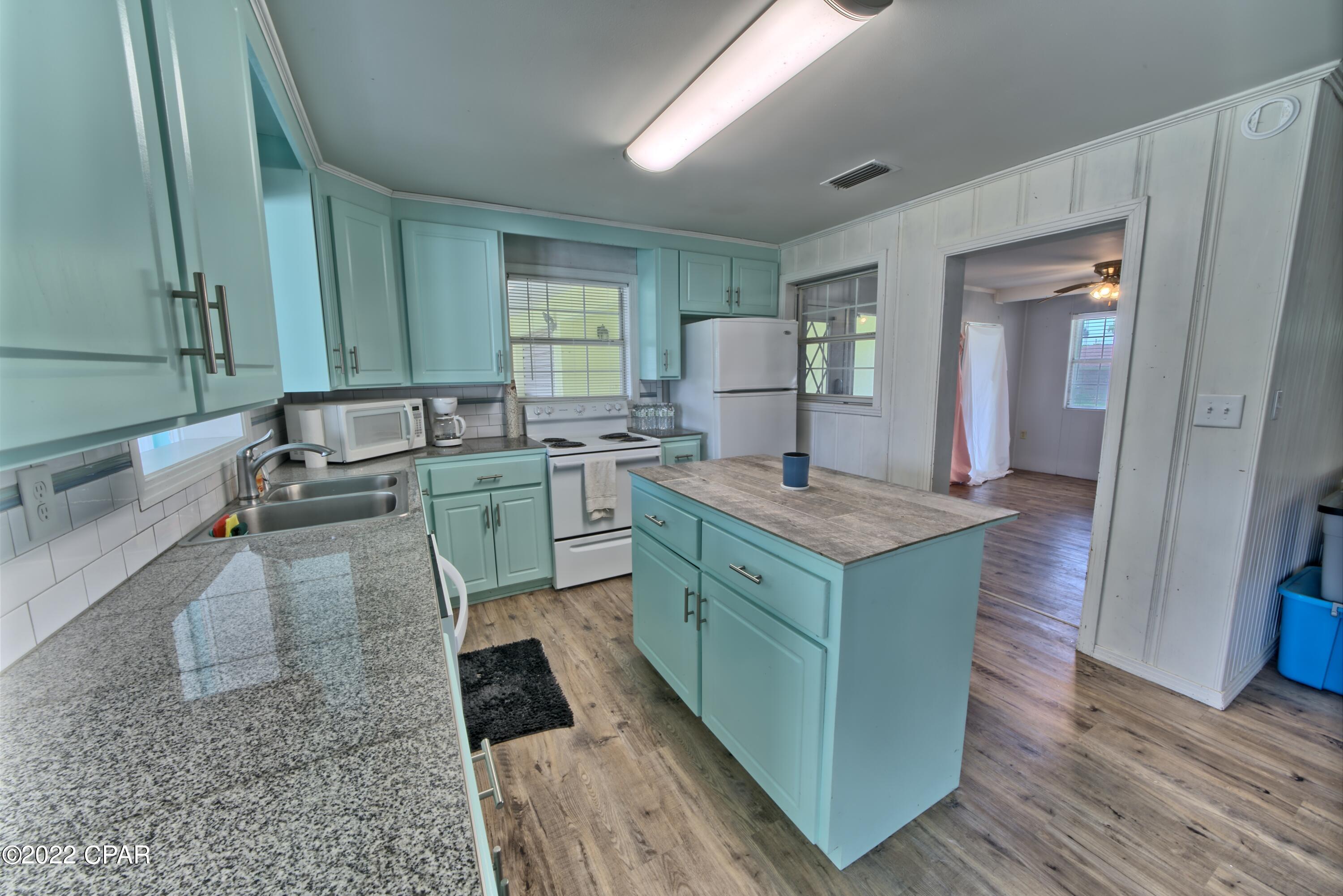 Riviera Beach - Residential