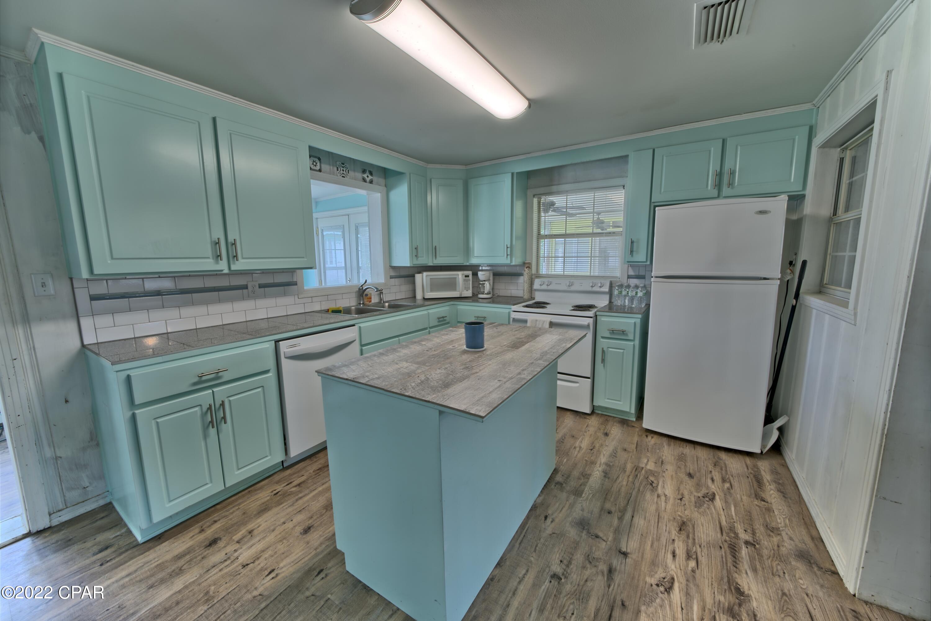 Riviera Beach - Residential