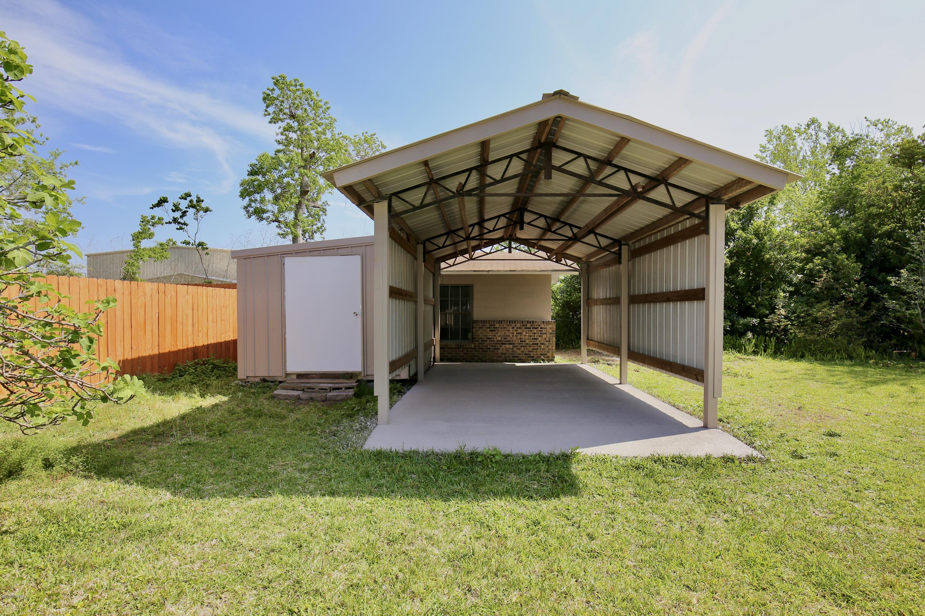 [No Recorded Subdiv] - Residential