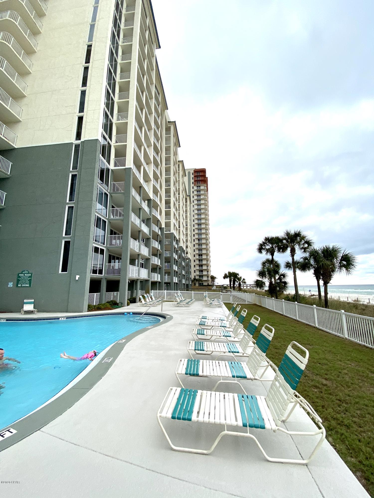 Long Beach Towers I - Residential