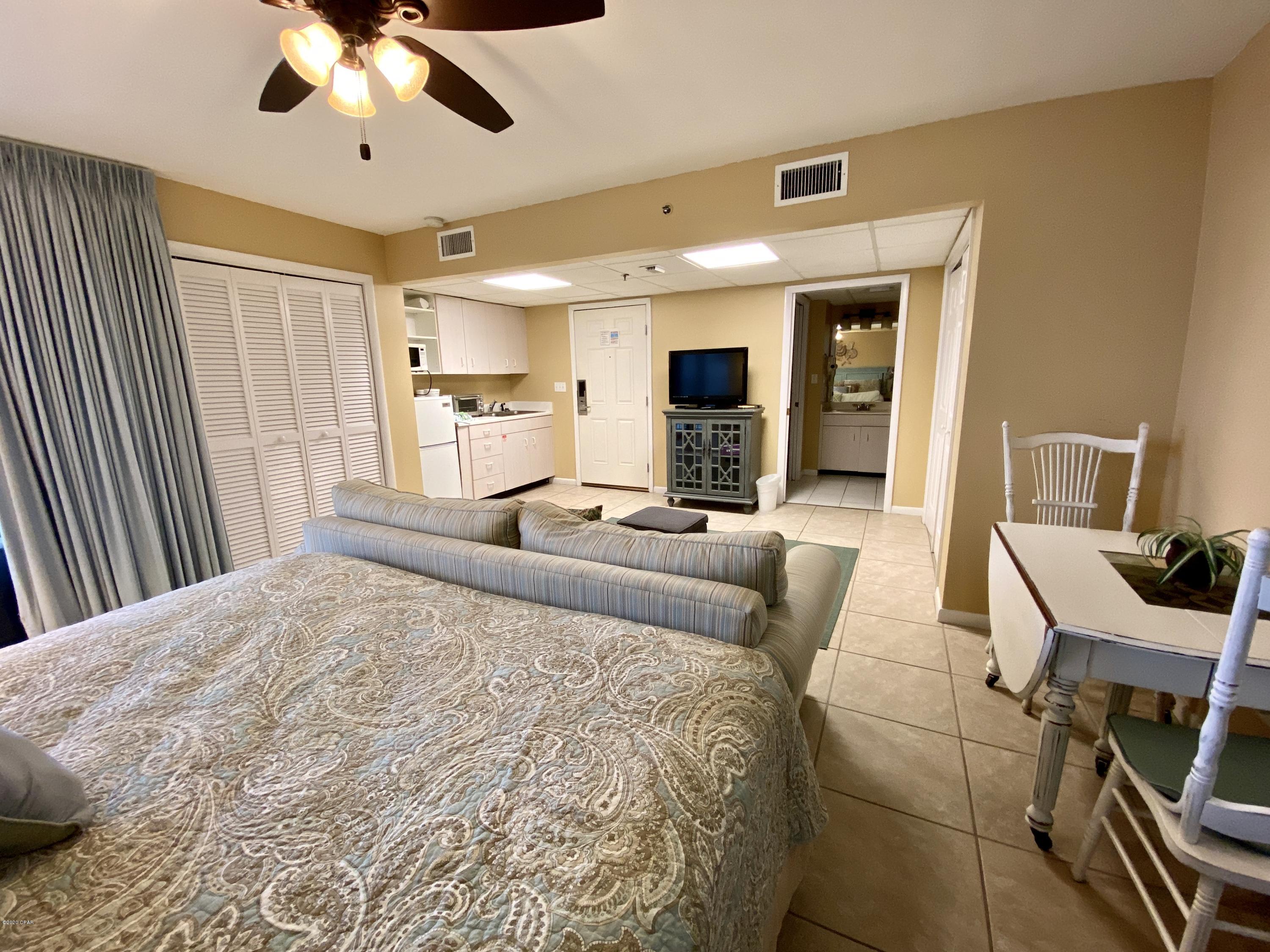 Long Beach Towers I - Residential