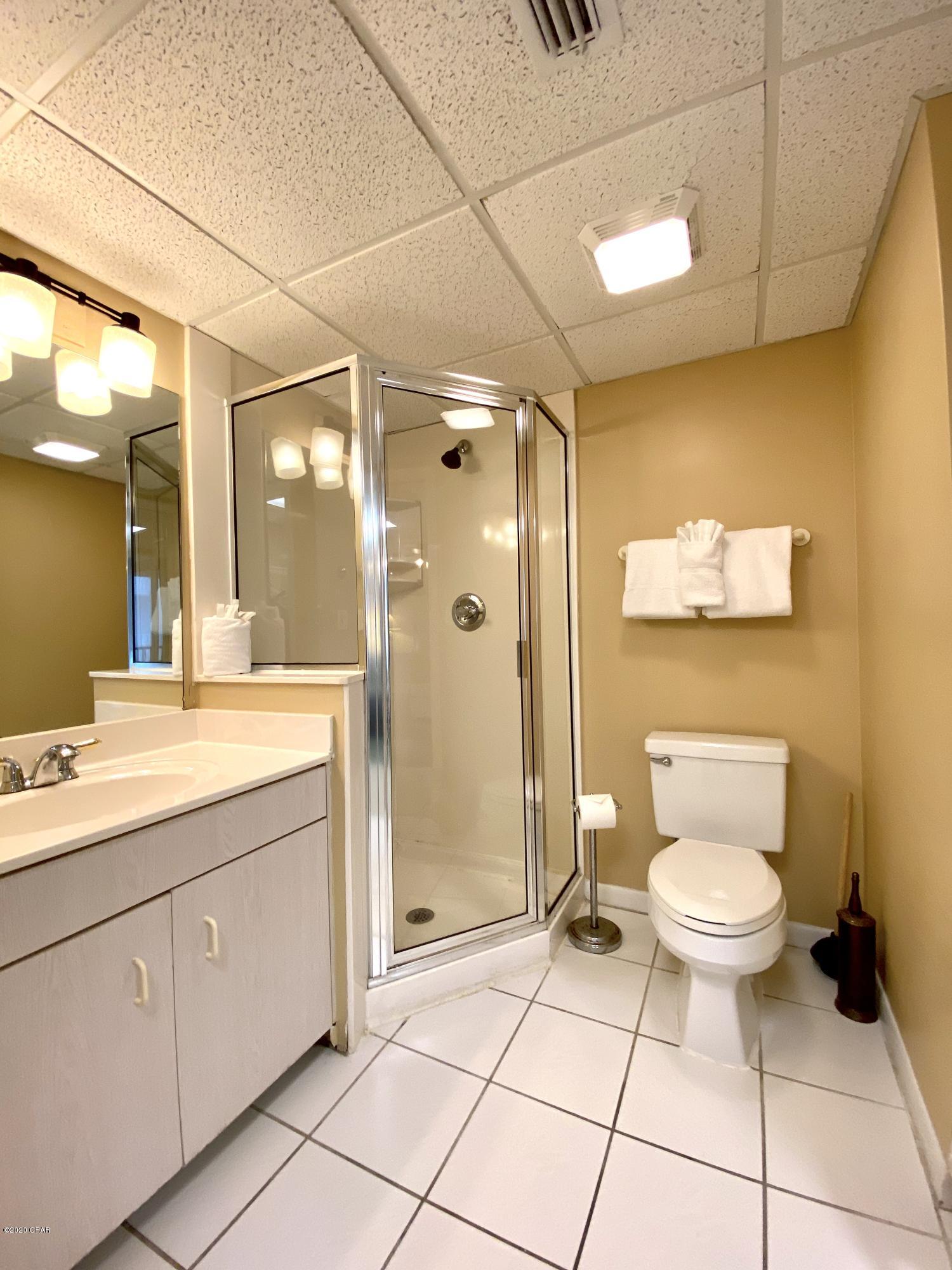 Long Beach Towers I - Residential