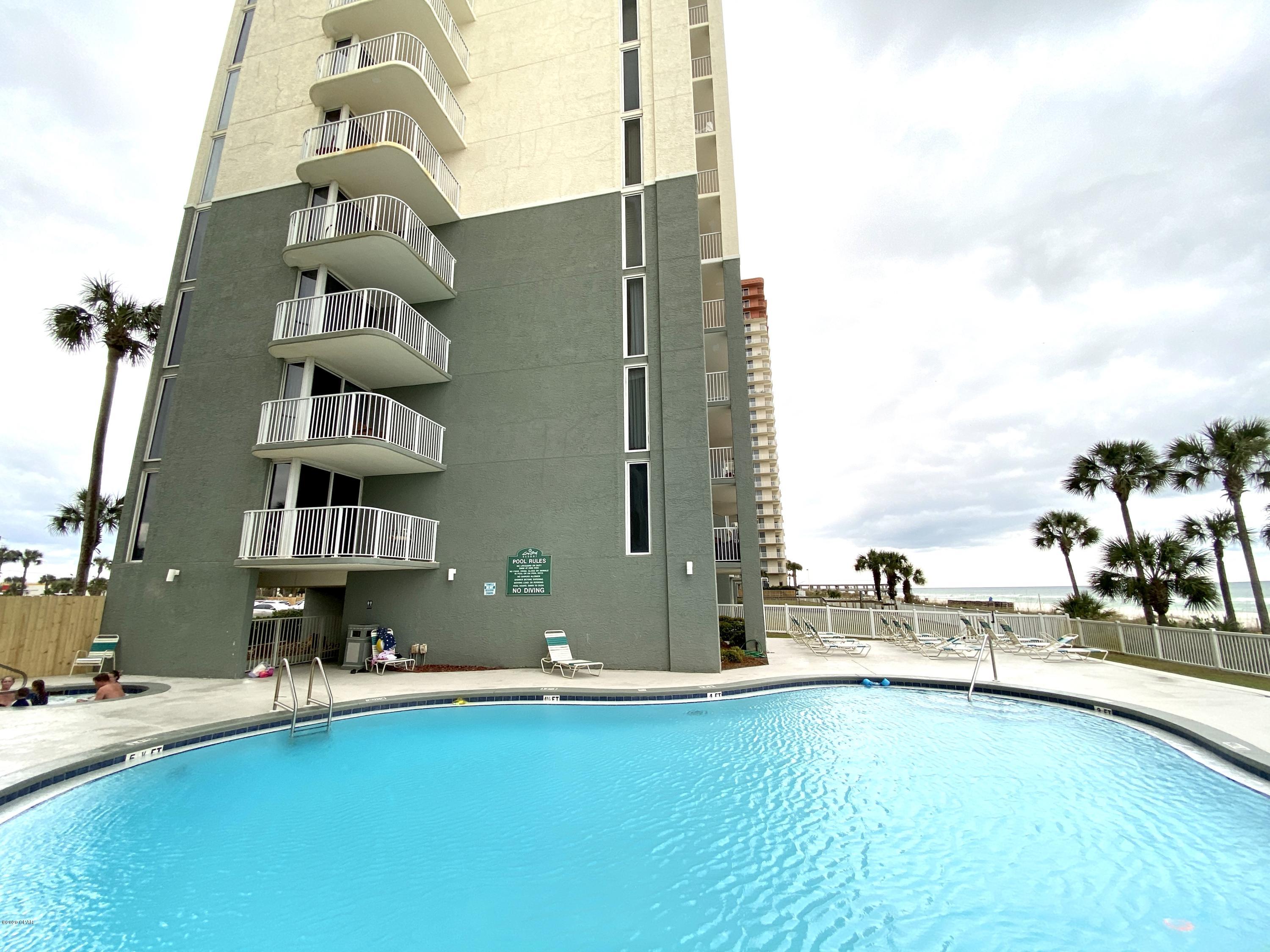 Long Beach Towers I - Residential