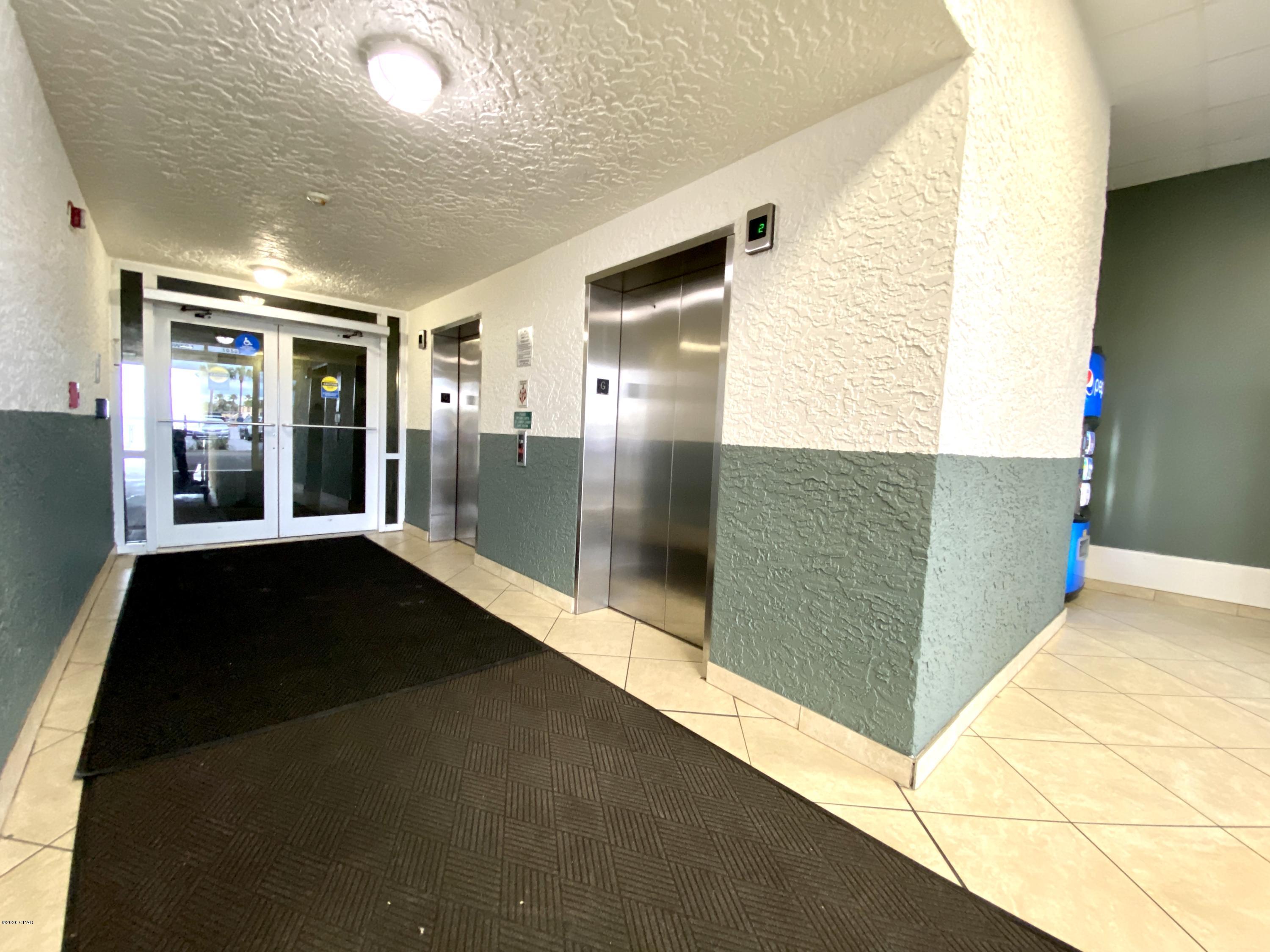 Long Beach Towers I - Residential