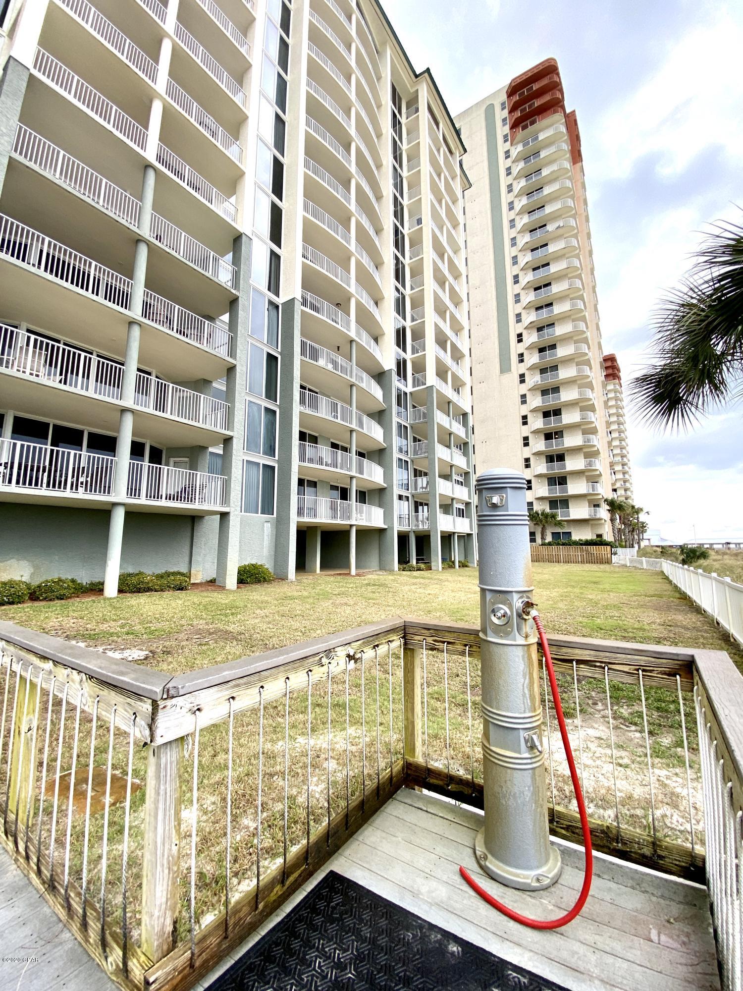 Long Beach Towers I - Residential