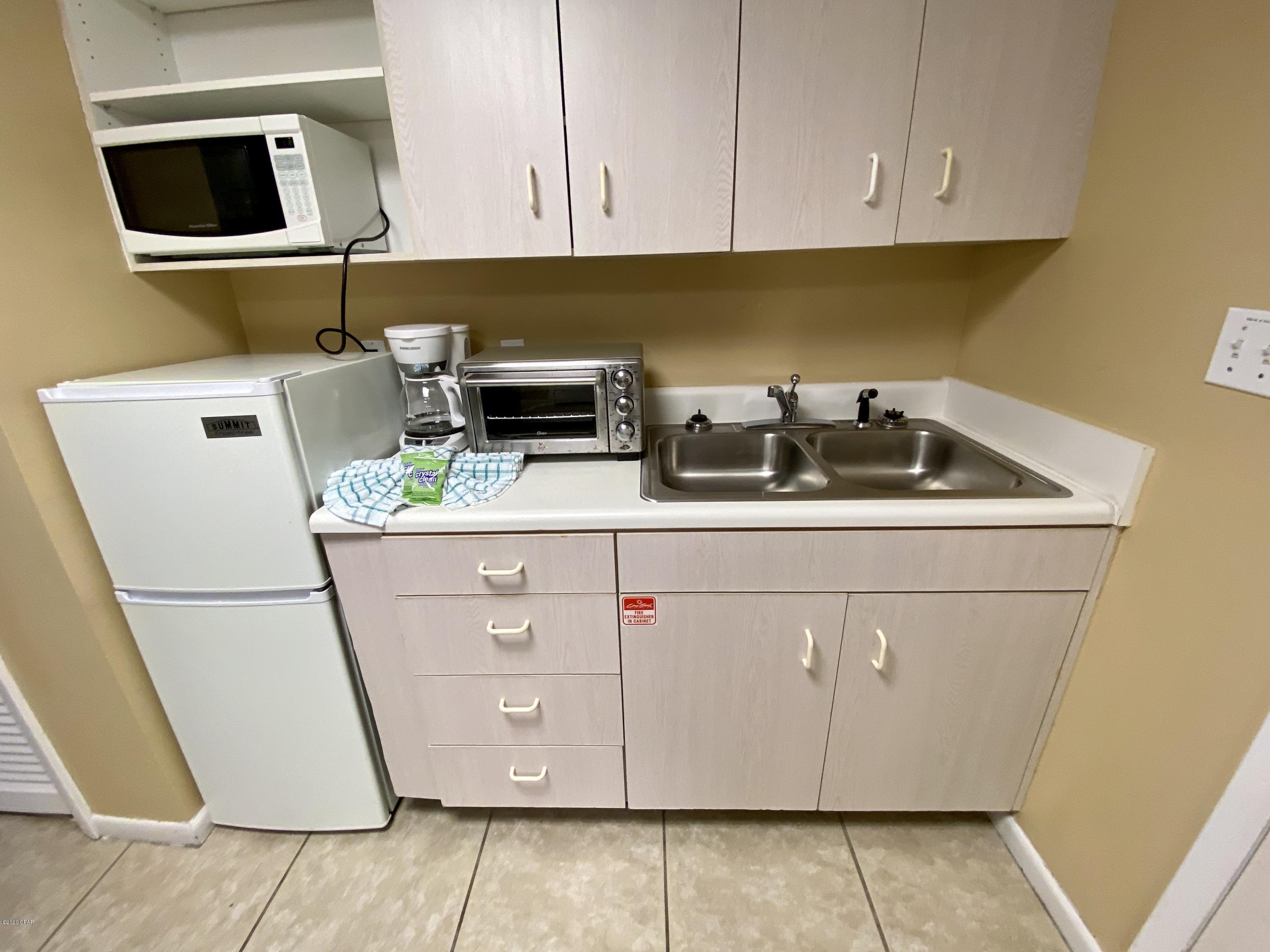 Long Beach Towers I - Residential