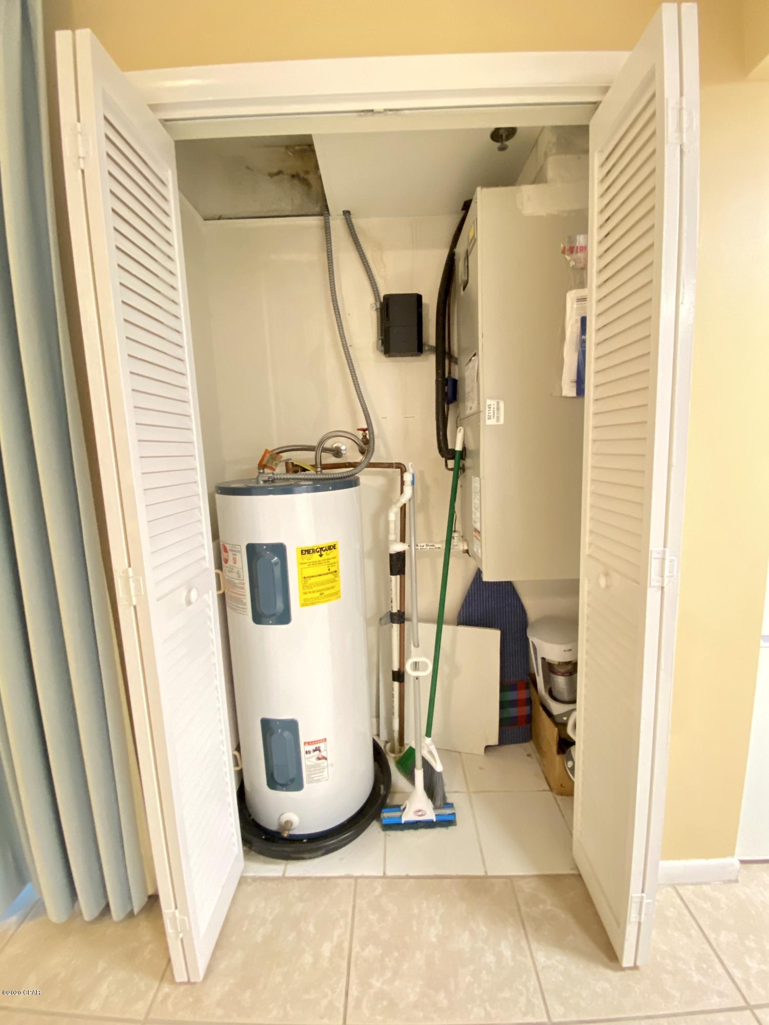 Long Beach Towers I - Residential