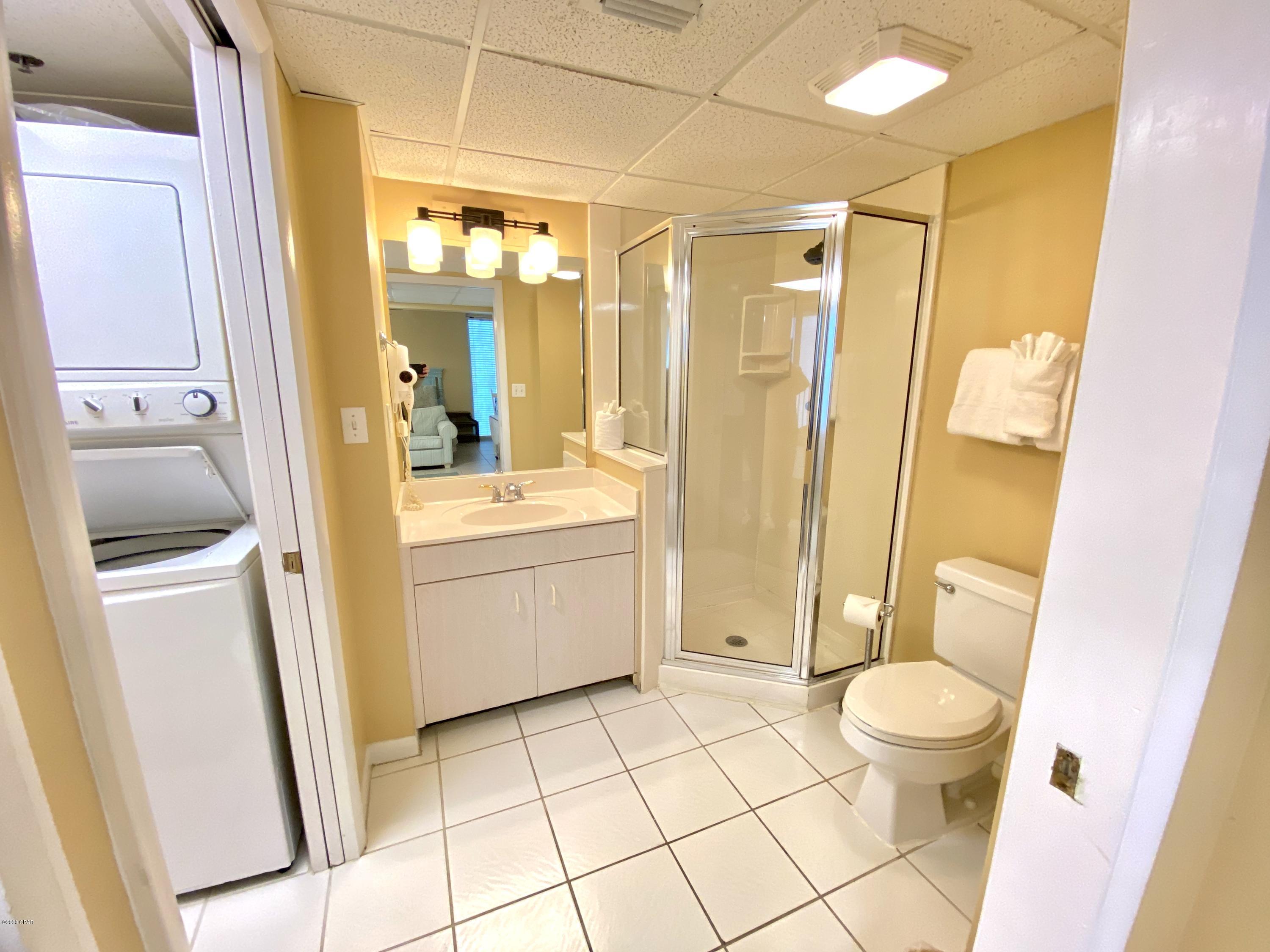 Long Beach Towers I - Residential