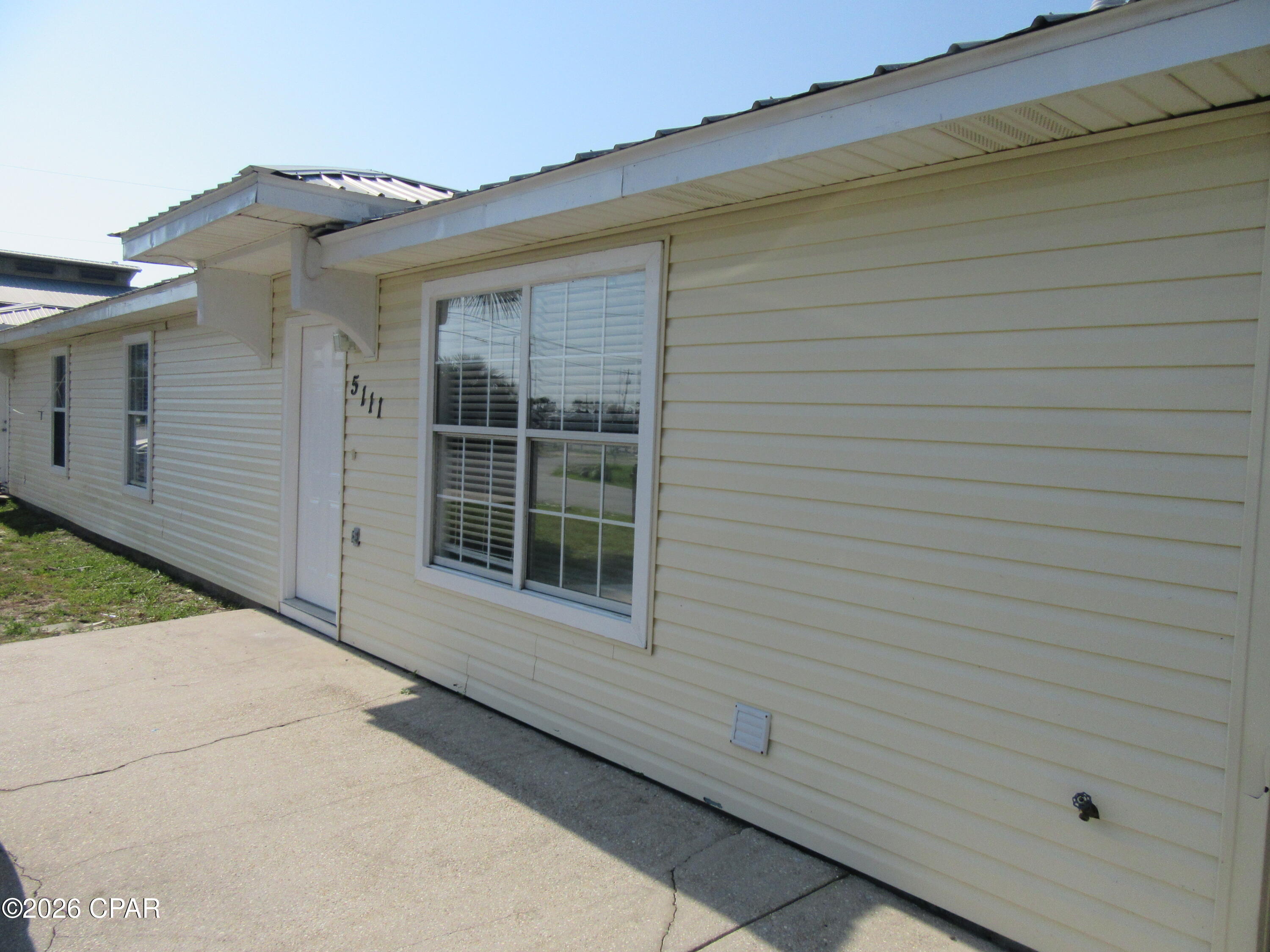 [No Recorded Subdiv] - Residential Lease