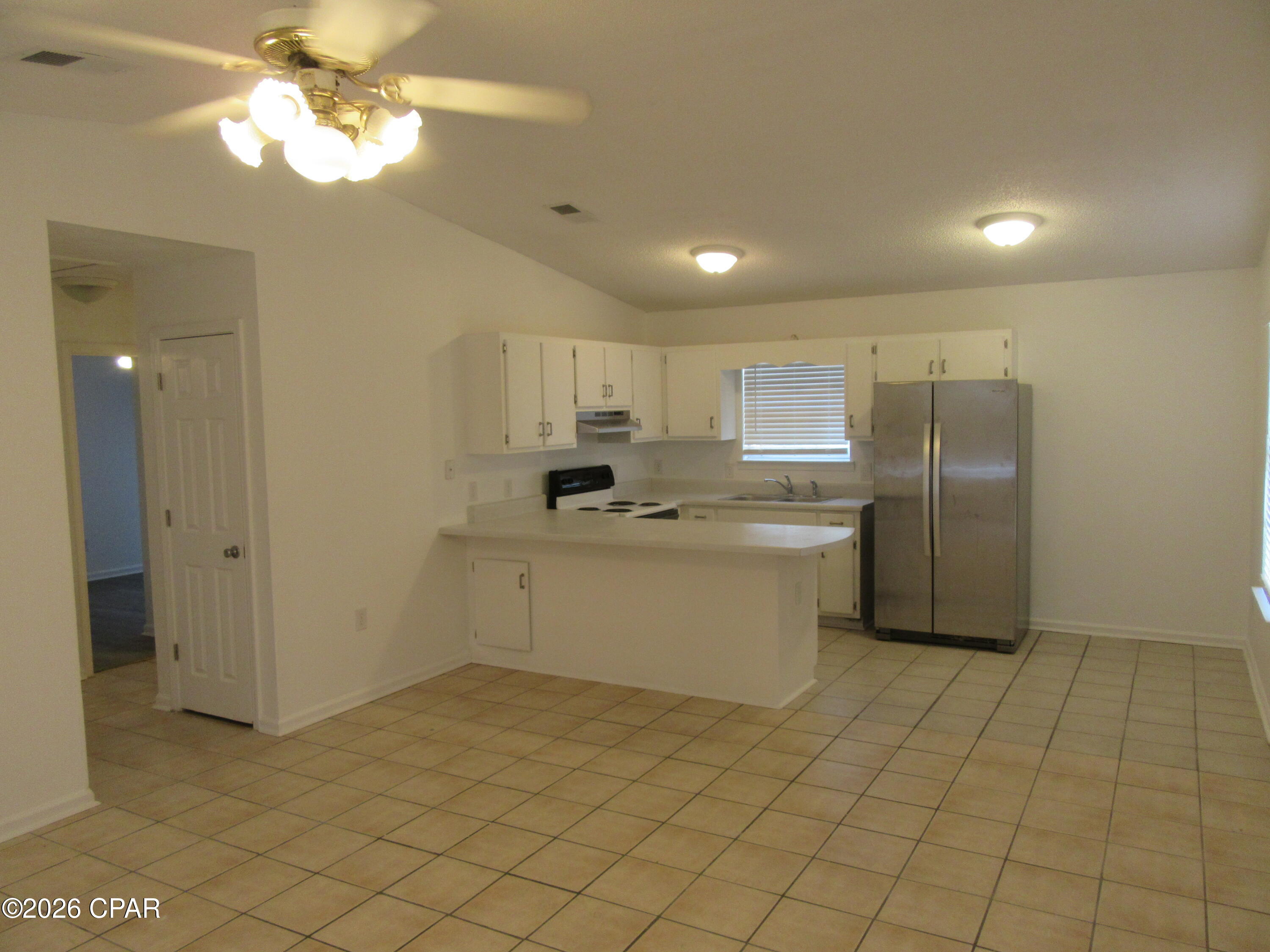 [No Recorded Subdiv] - Residential Lease