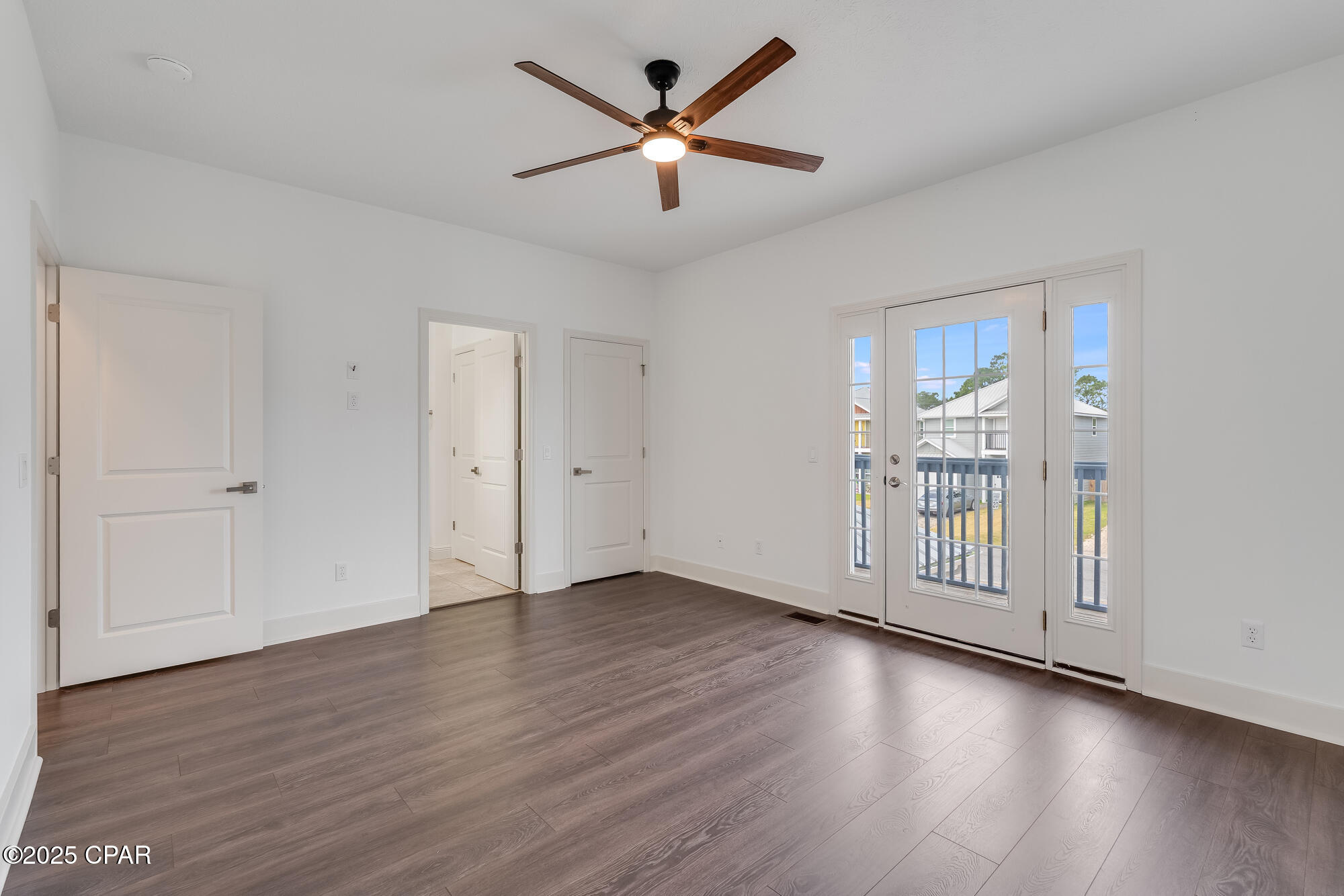 Hidden Lagoon - Residential