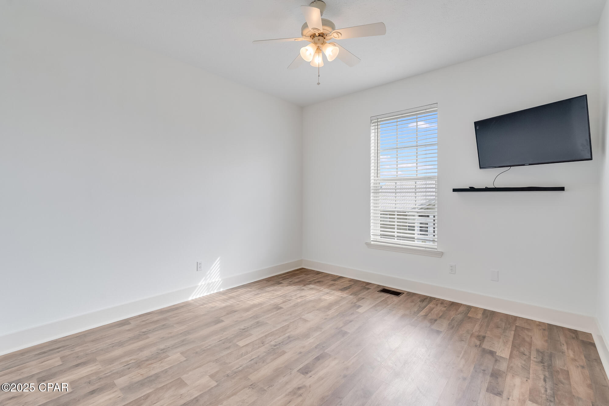 Hidden Lagoon - Residential