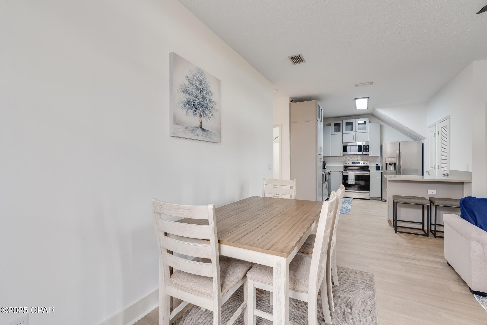 Hidden Lagoon - Residential