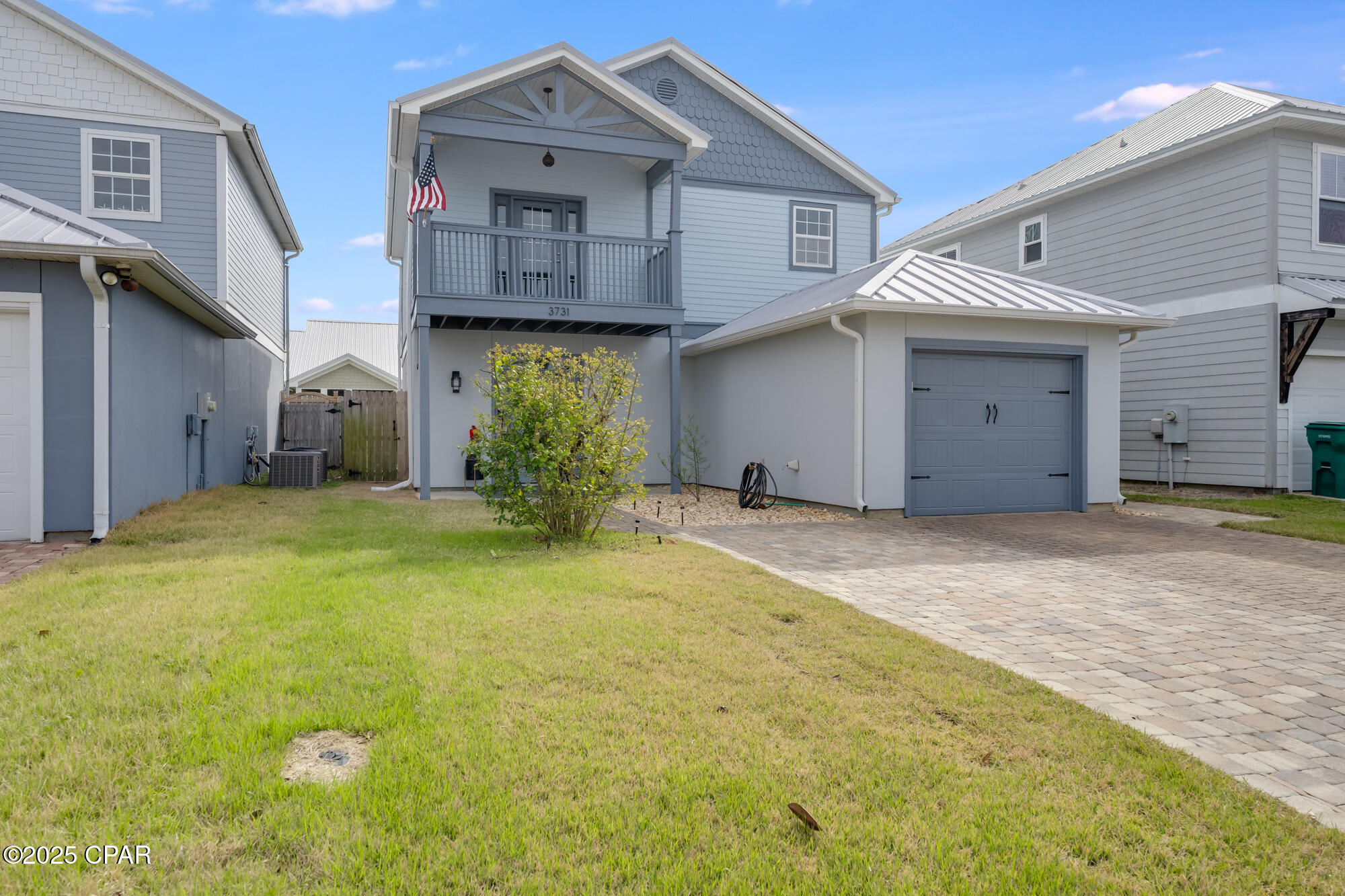 Hidden Lagoon - Residential