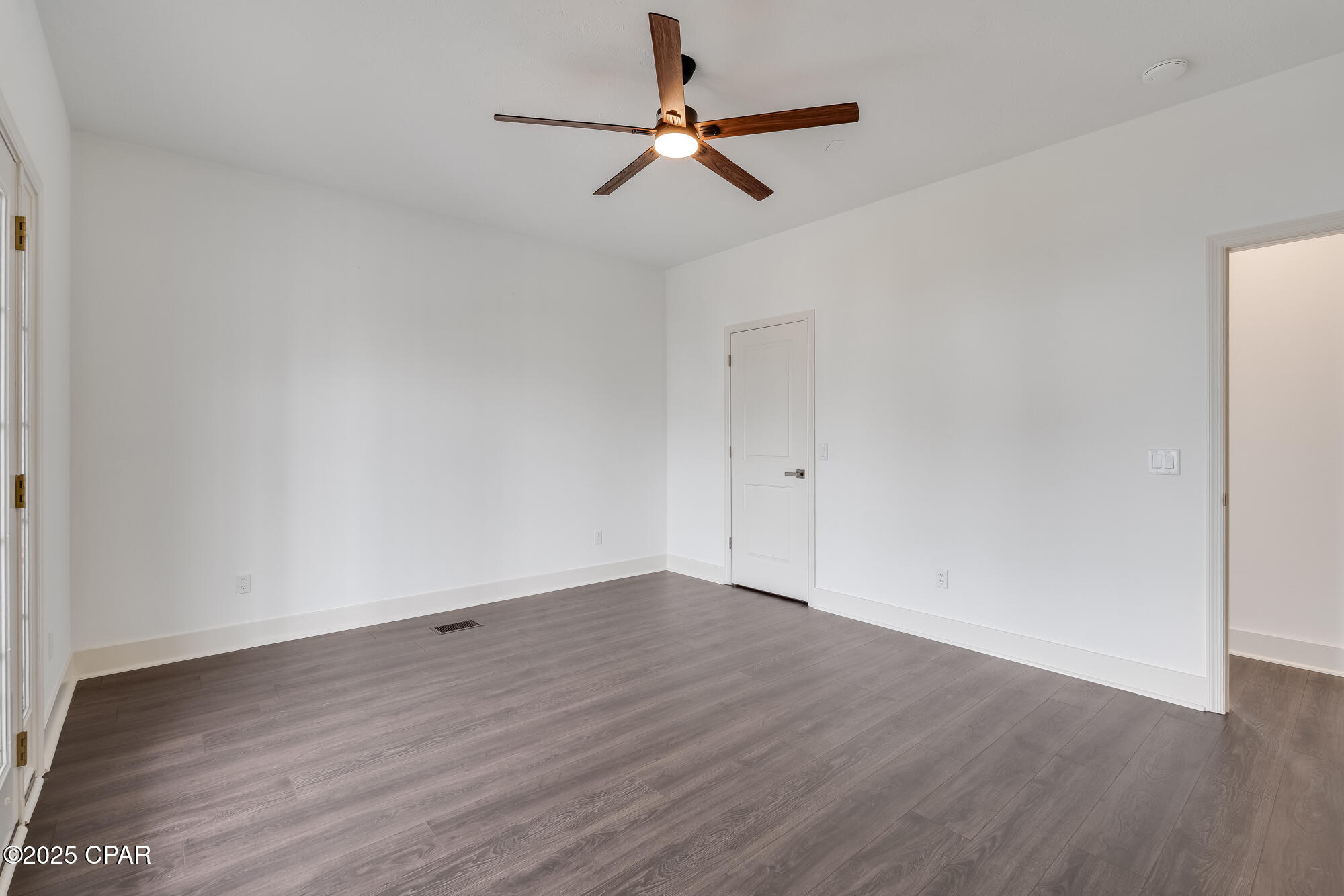 Hidden Lagoon - Residential