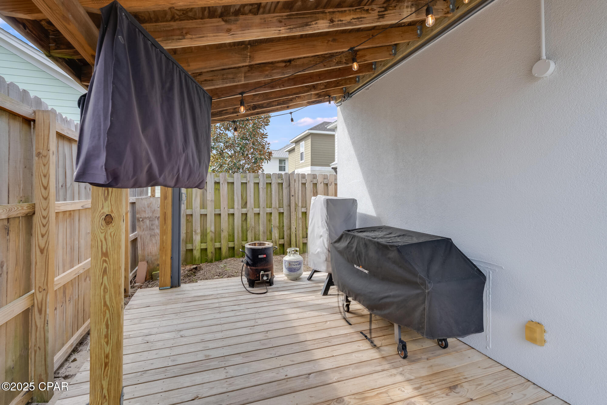 Hidden Lagoon - Residential