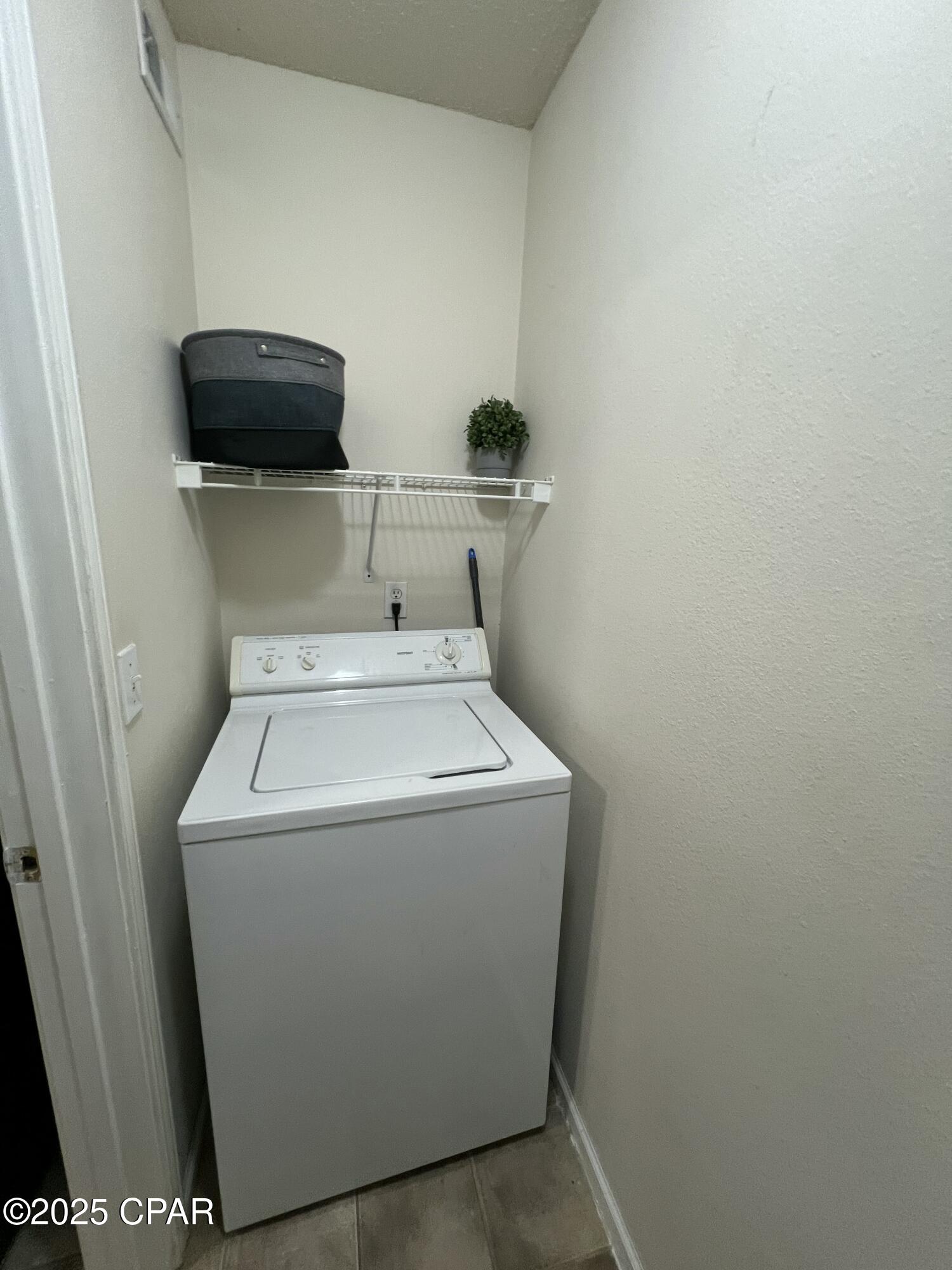 Indian Lake Condominium - Residential