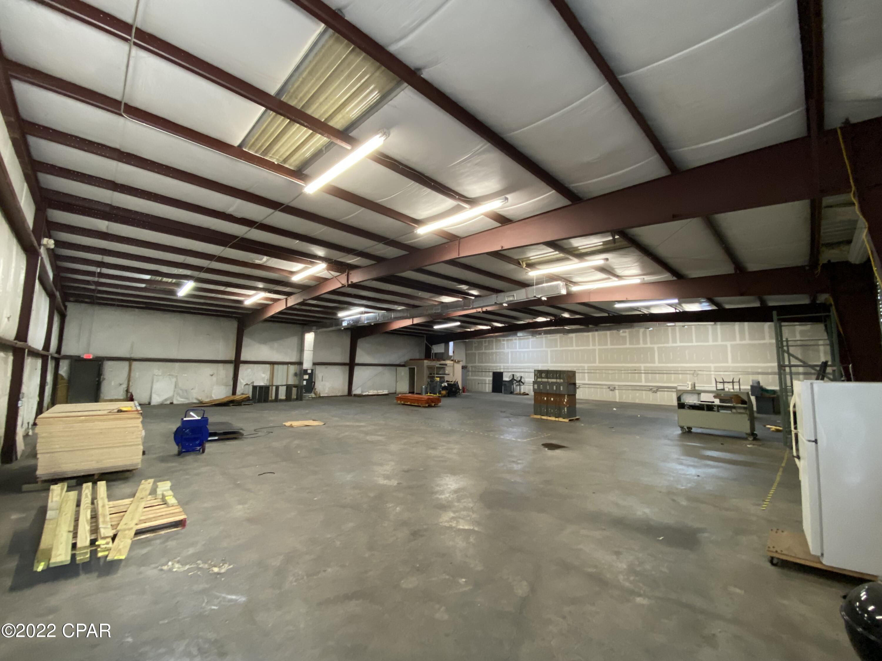 Mcelvey Commercial Park - Commercial Lease