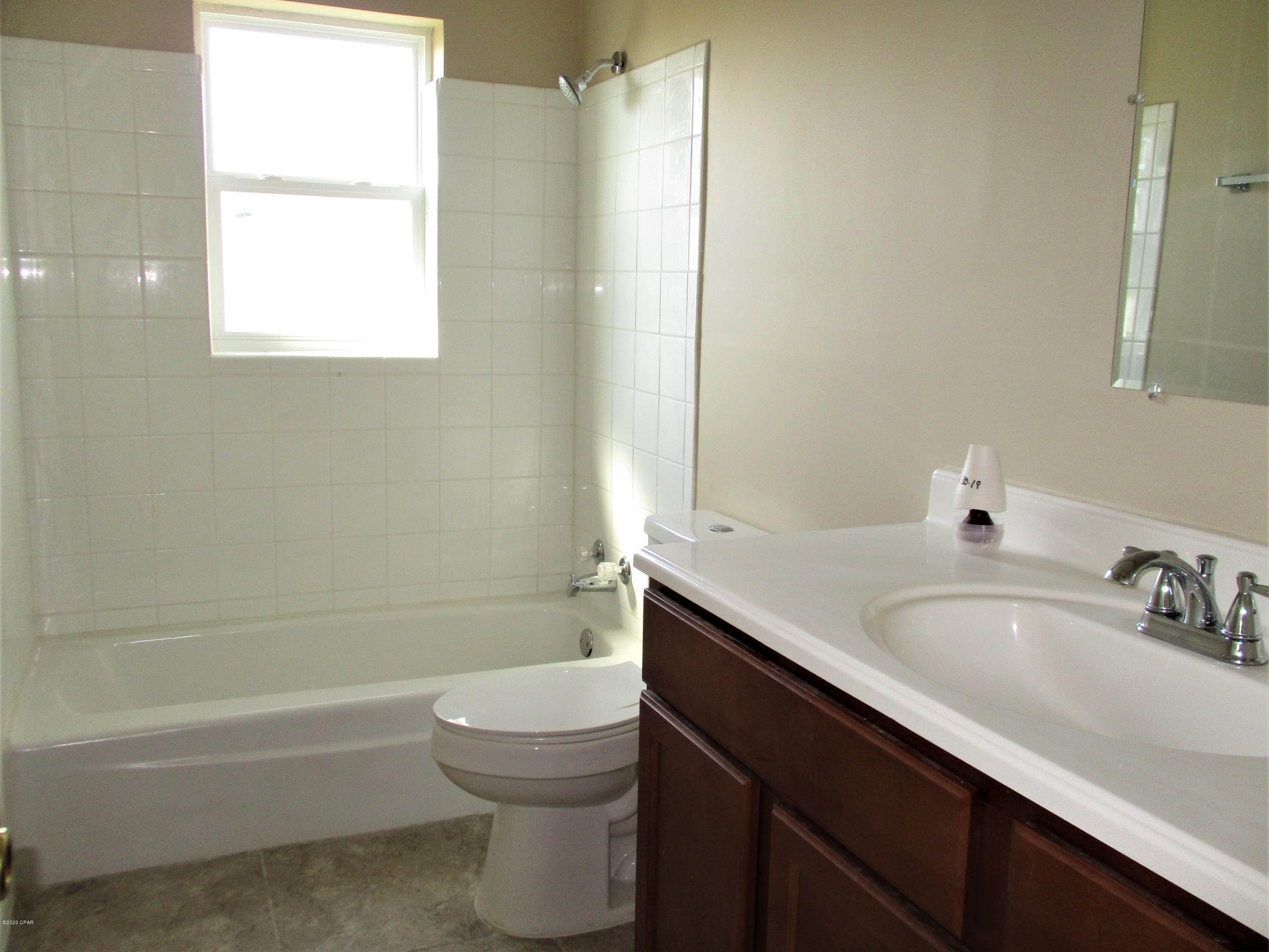 Hentz 1st Add Unit A - Residential