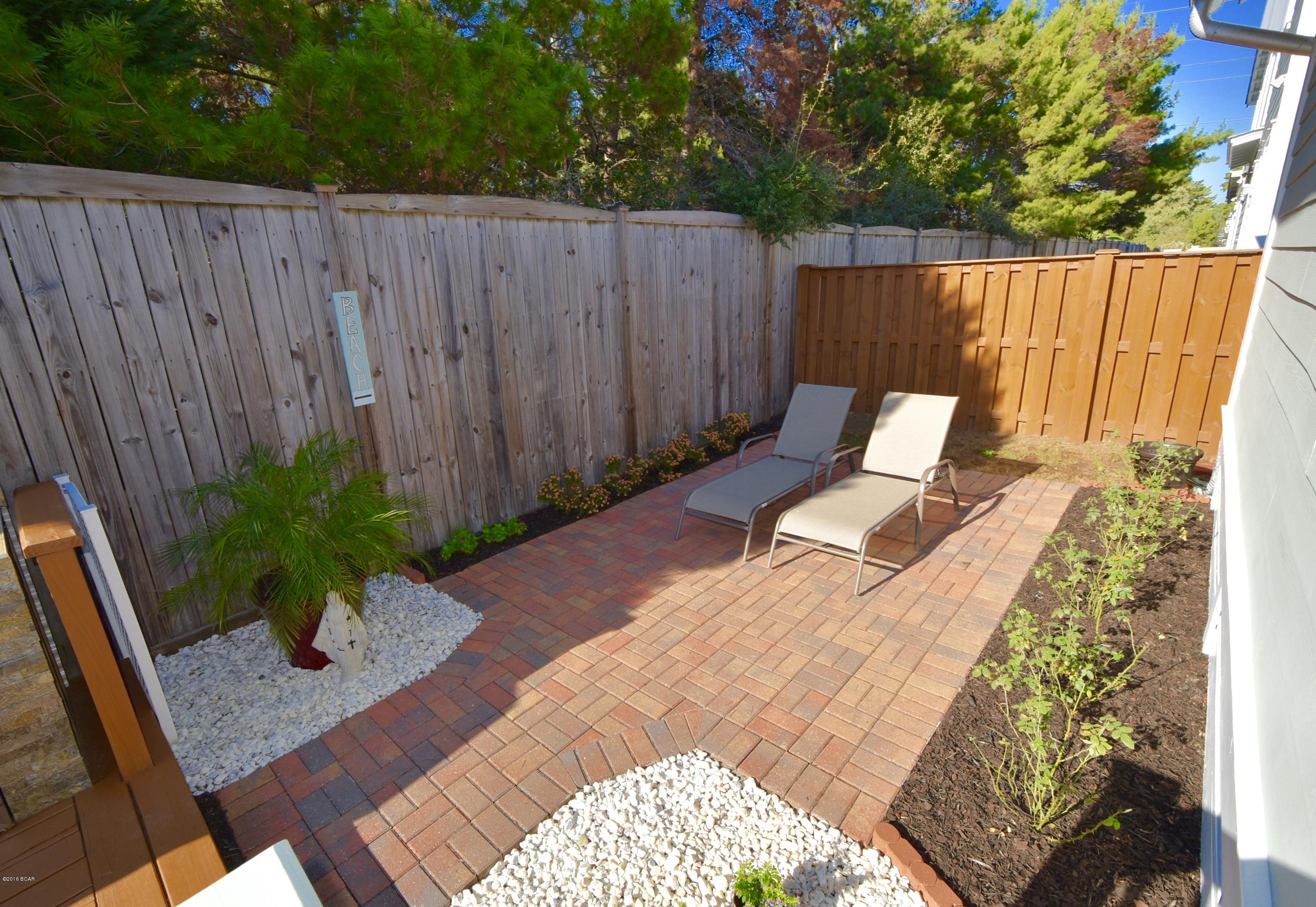 Paradise Grove - Residential