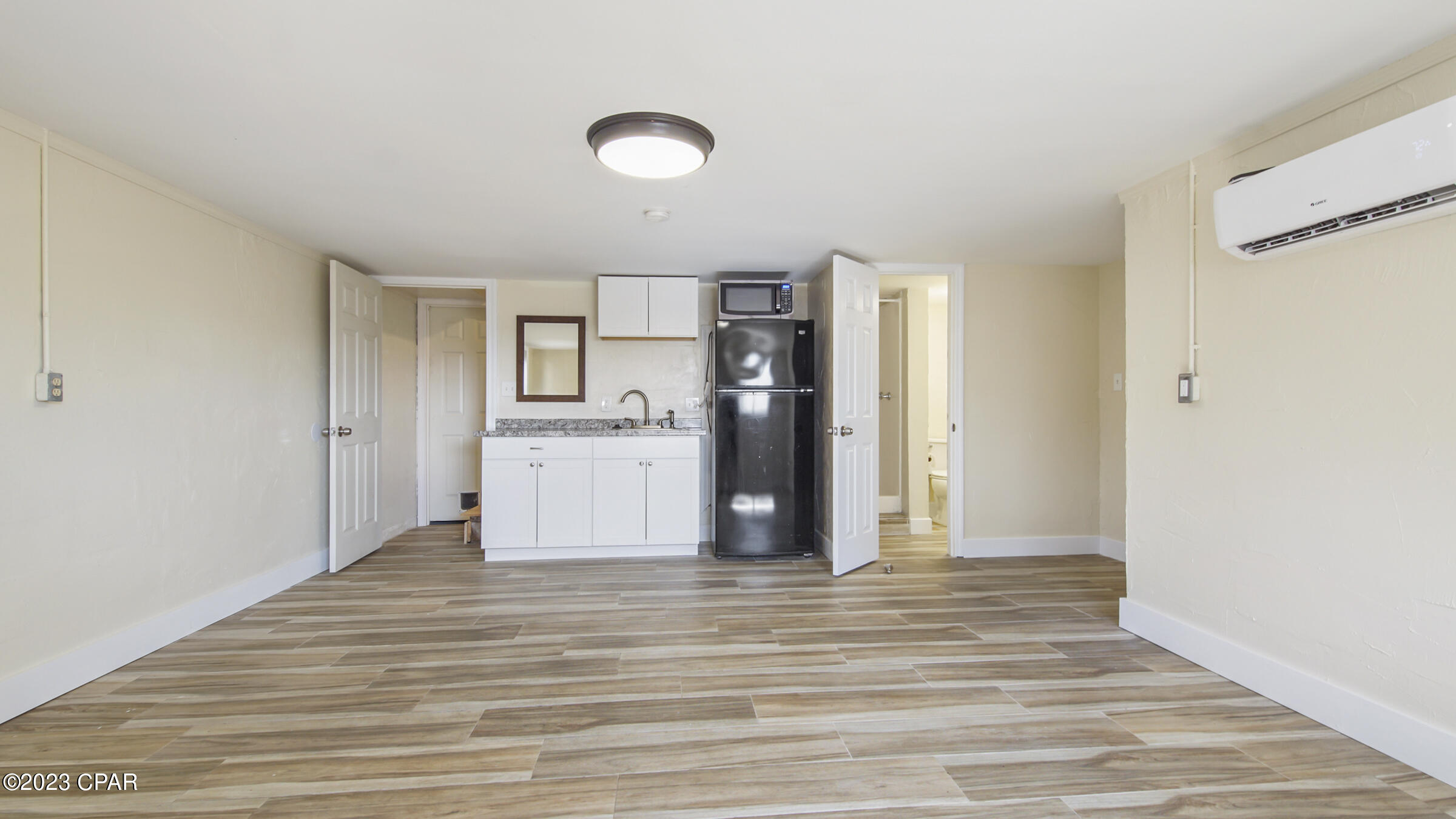 Bay Front Unit 6 - Residential