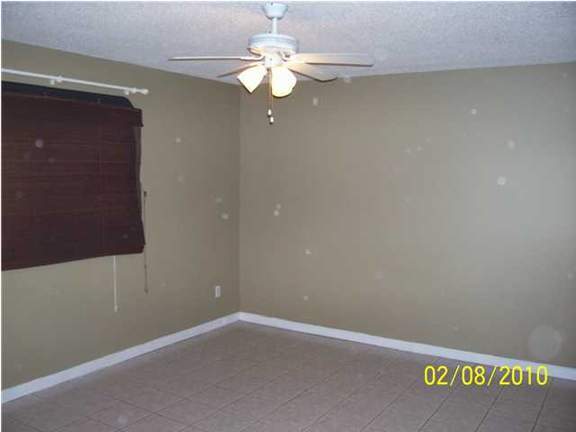 Riviera Beach - Residential Lease