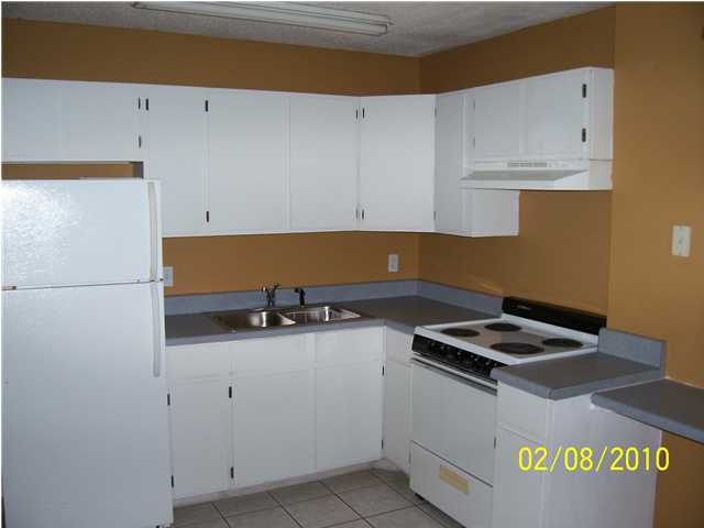 Riviera Beach - Residential Lease