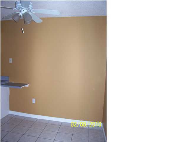 Riviera Beach - Residential Lease