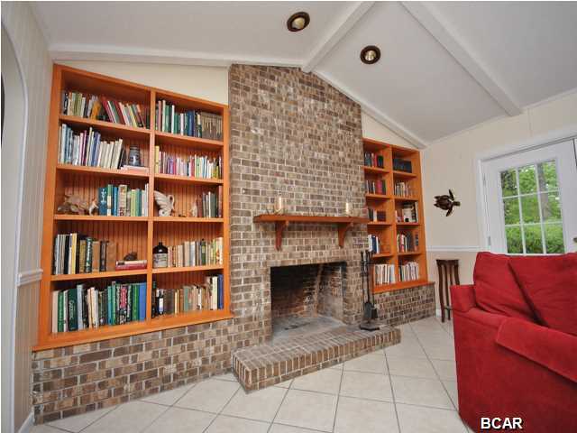 Pretty Bayou Estates - Residential