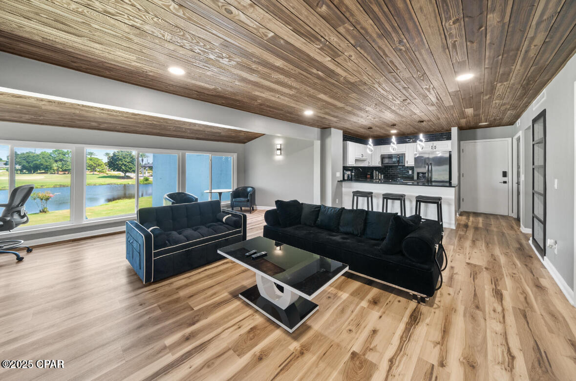 Bay Point Studio Villas Unit 2 - Residential