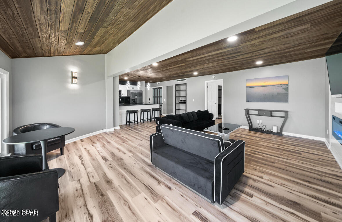 Bay Point Studio Villas Unit 2 - Residential