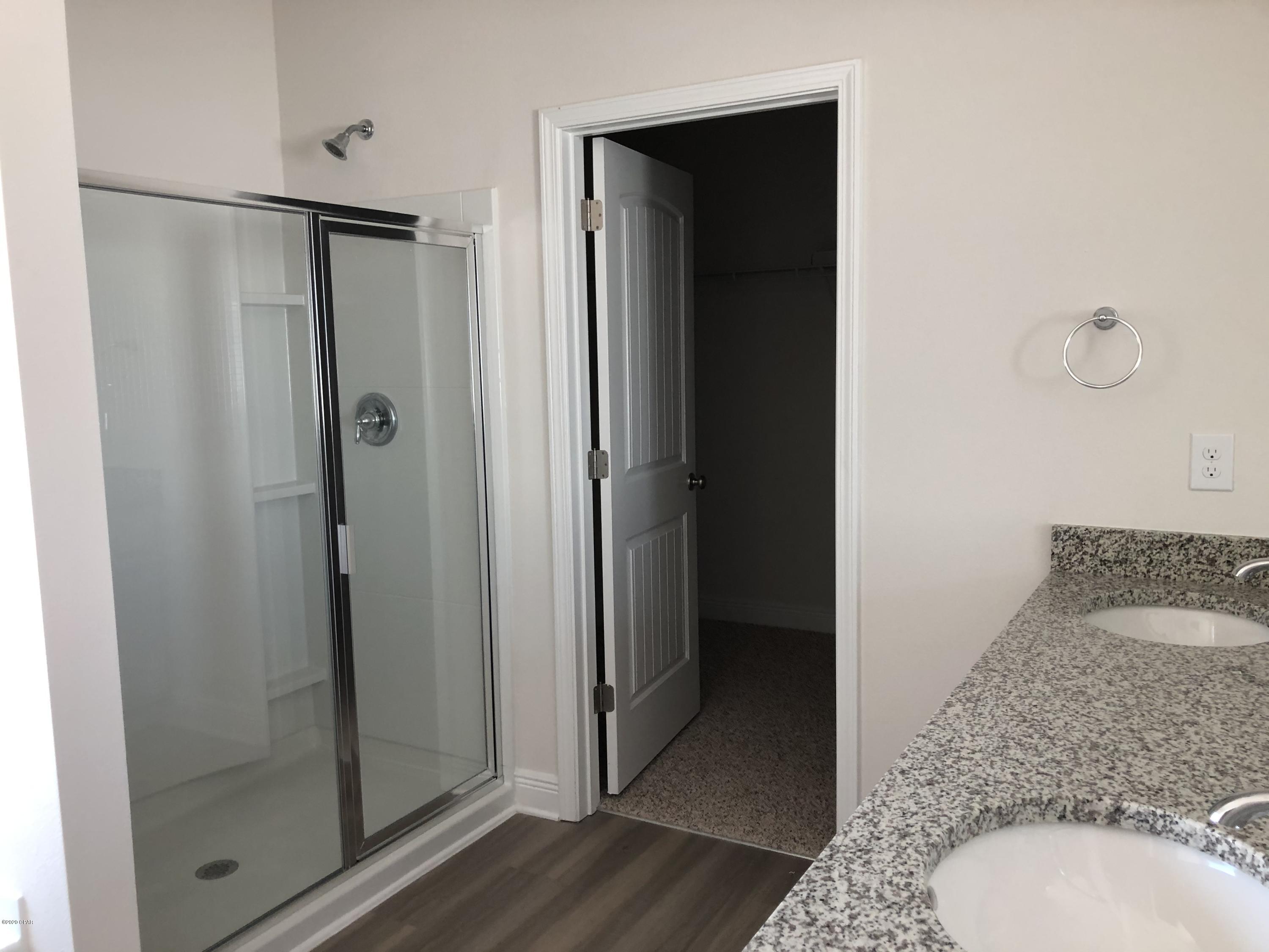 Fanning Bayou - Residential