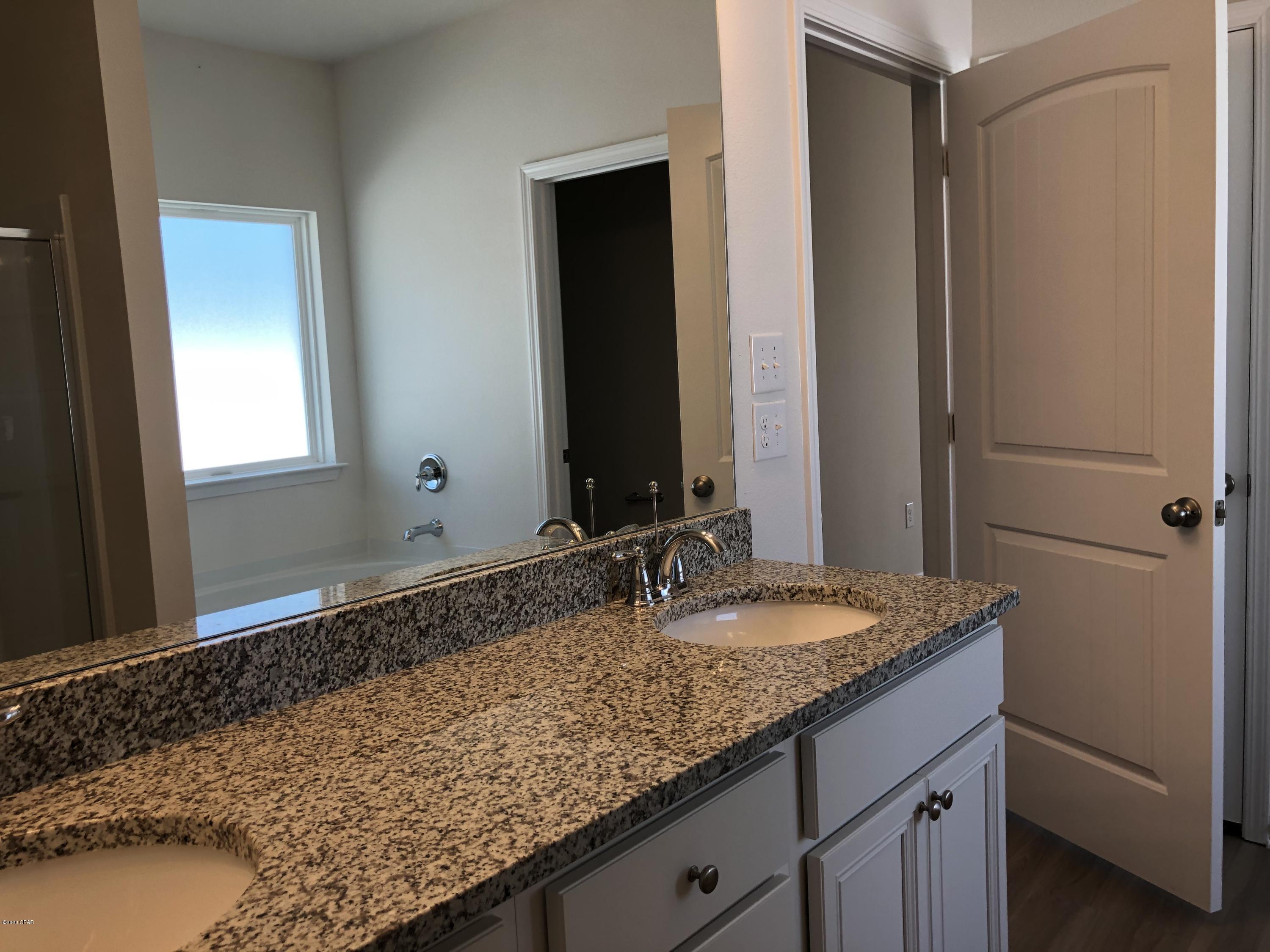 Fanning Bayou - Residential