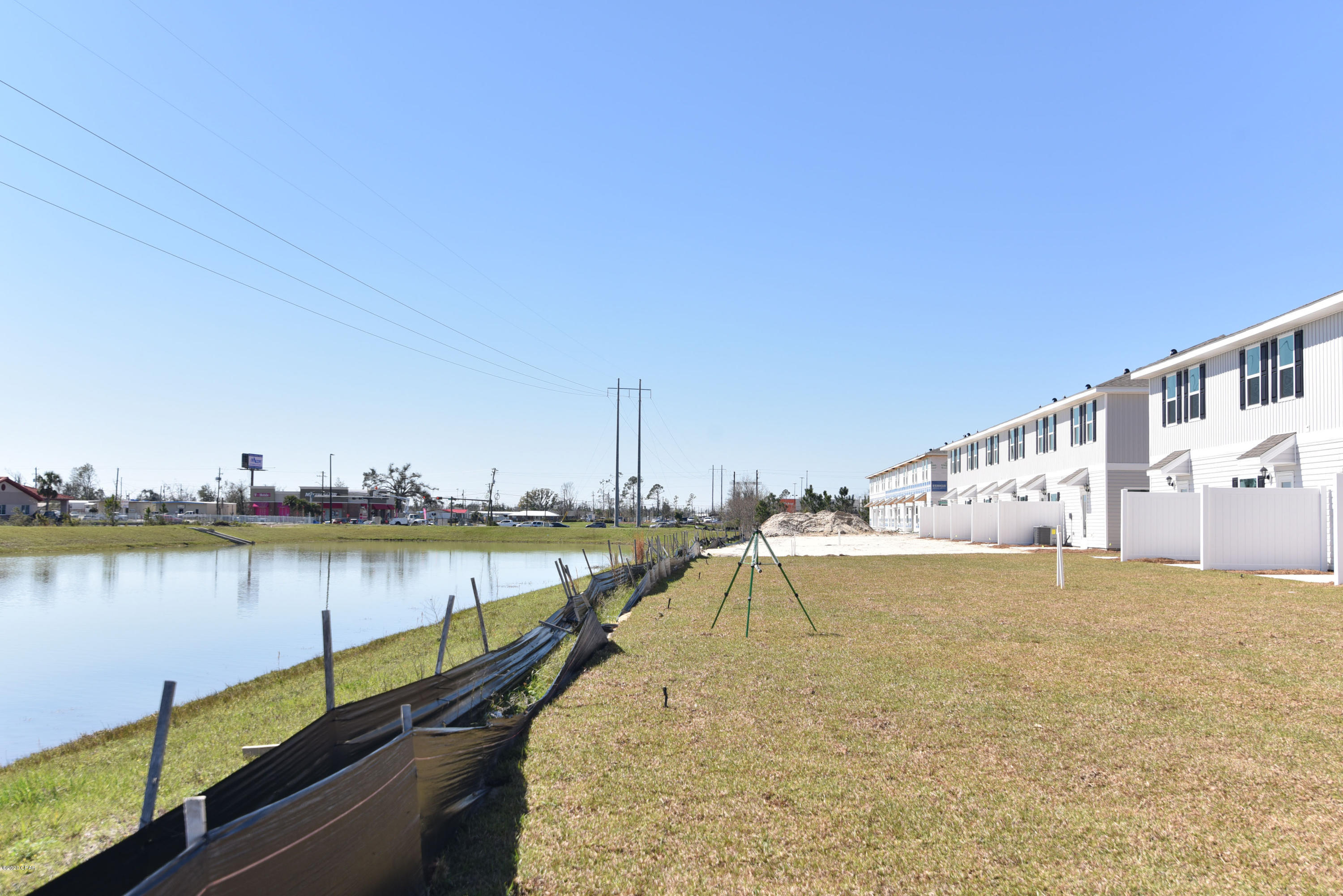 [No Recorded Subdiv] - Residential Lease